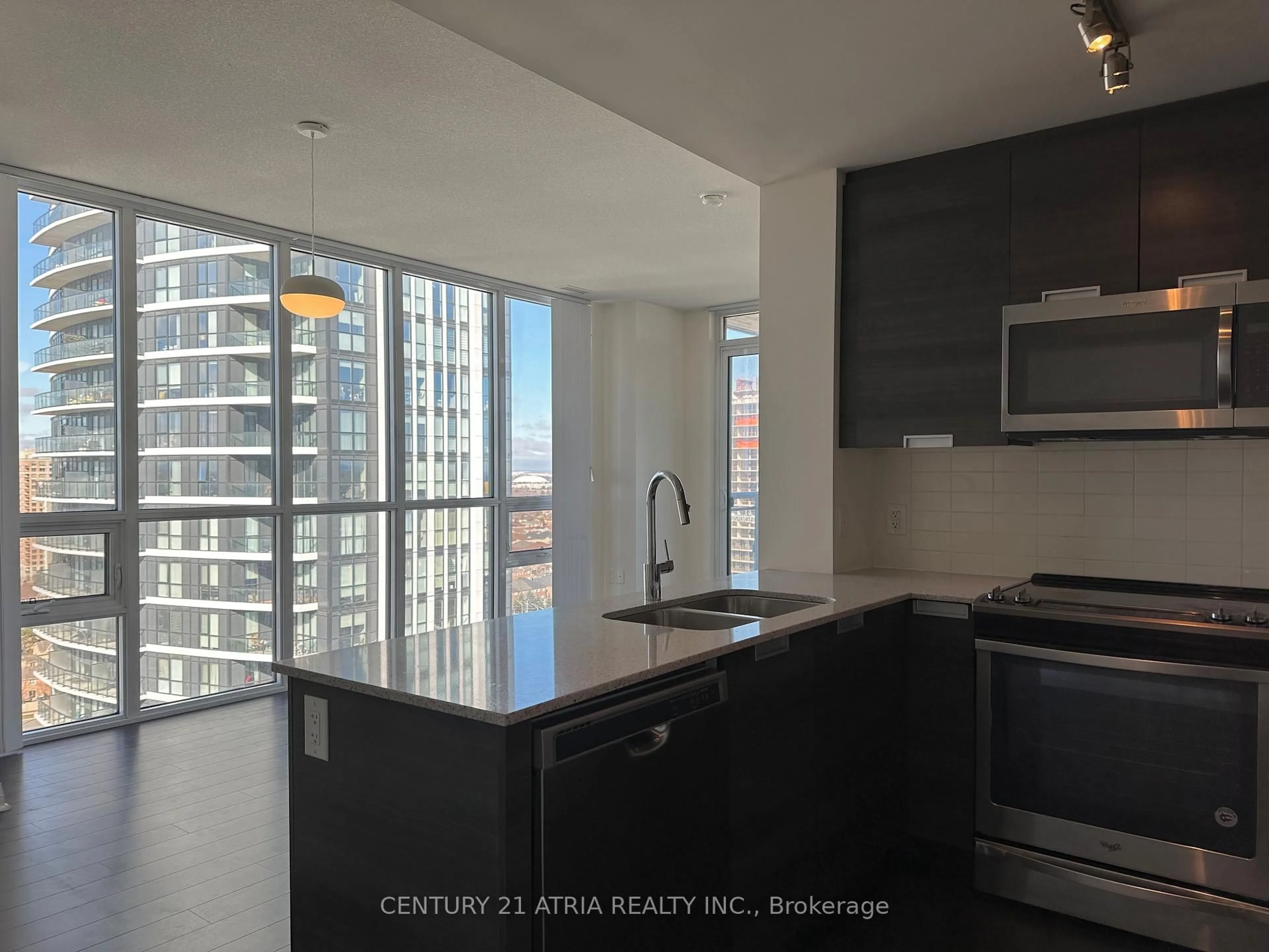 Unknown for 5033 Four Springs Ave #2017, Mississauga Ontario L5R 0G6