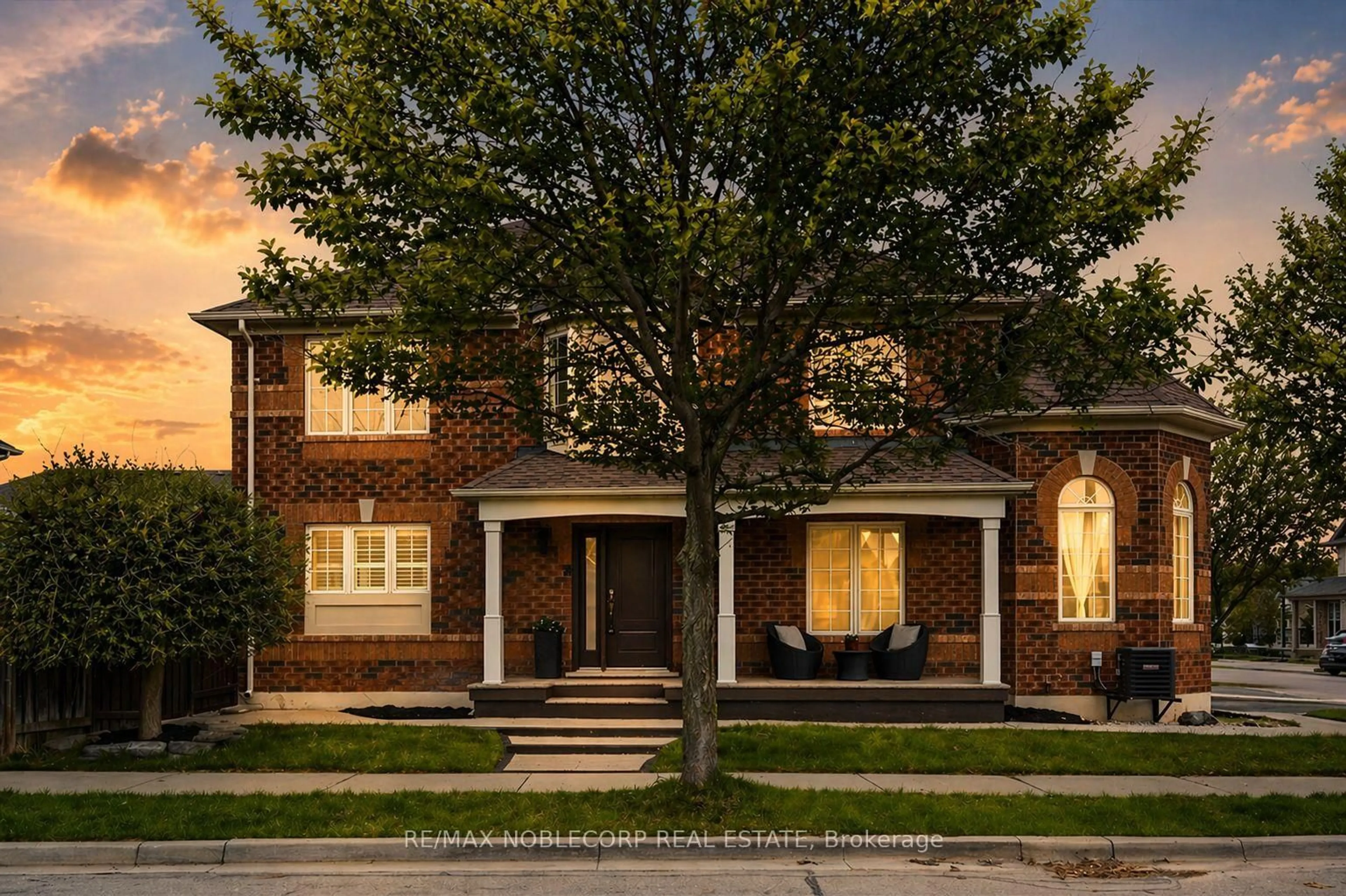 Home with brick exterior material, street for 855 Luxton Dr, Milton Ontario L9T 6Y3