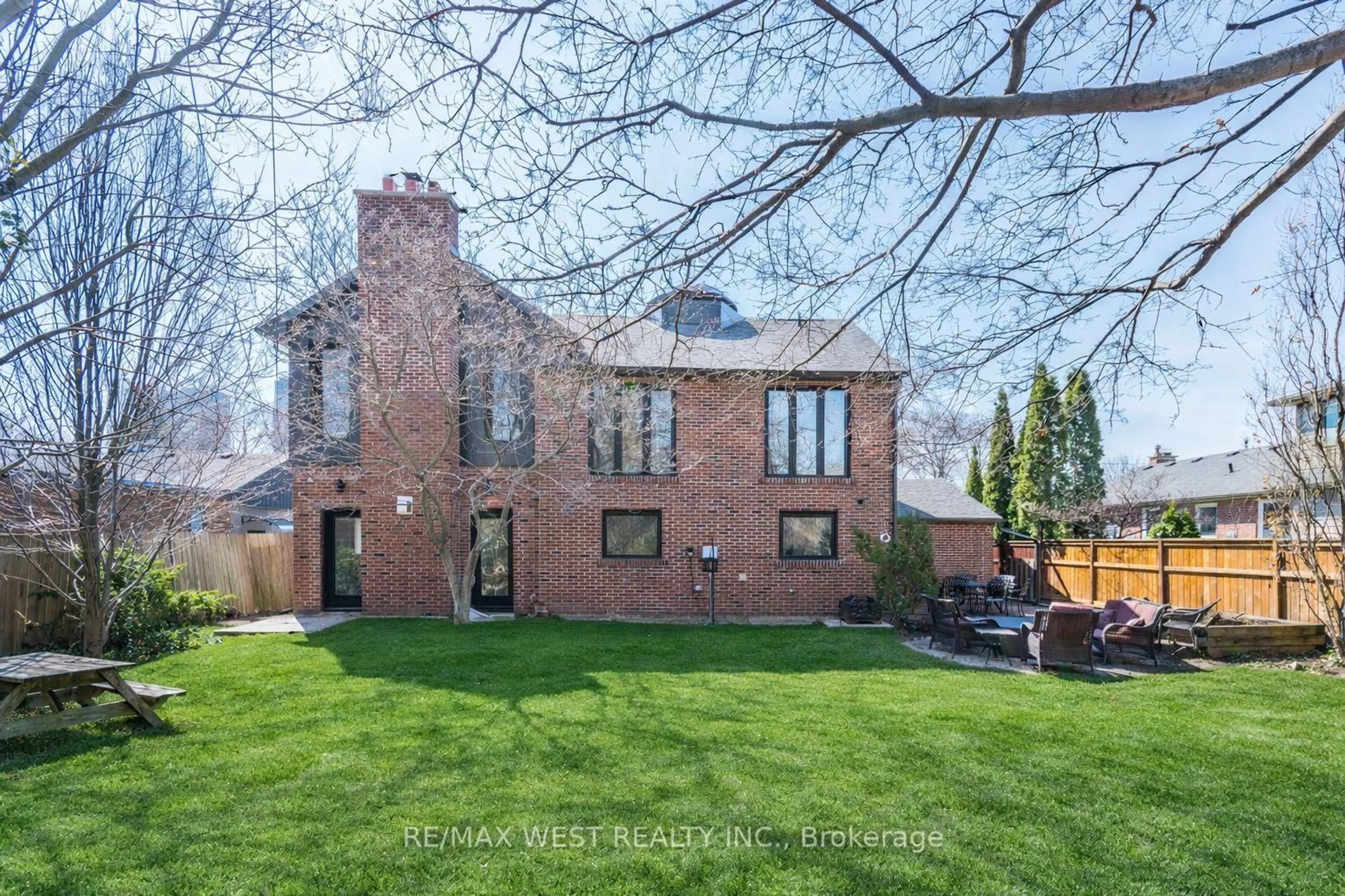 Home with brick exterior material, unknown for 29 Blaketon Rd, Toronto Ontario M9B 4W4
