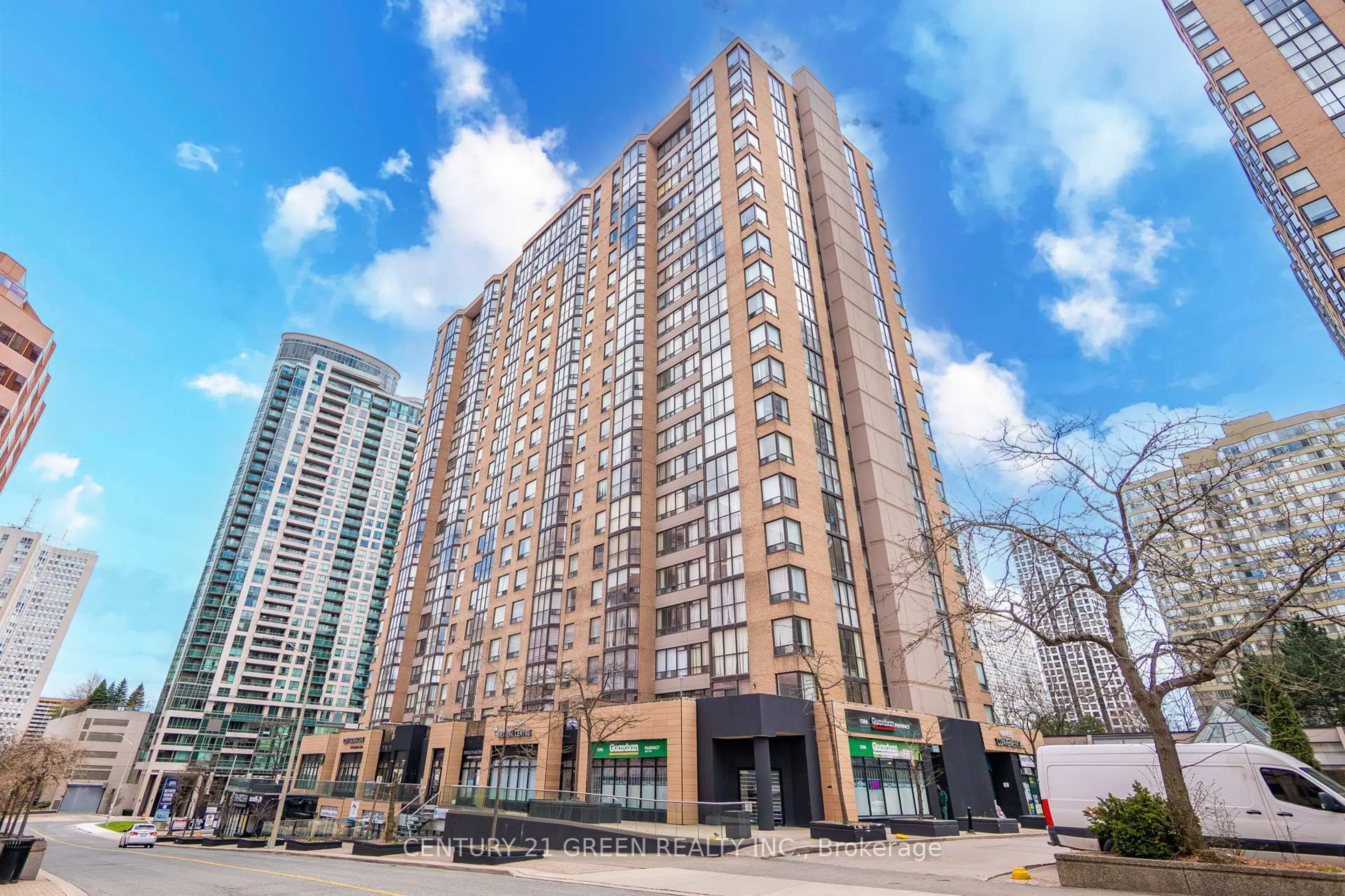 Patio, building for 265 Enfield Pl #1101, Mississauga Ontario L5B 3Y7