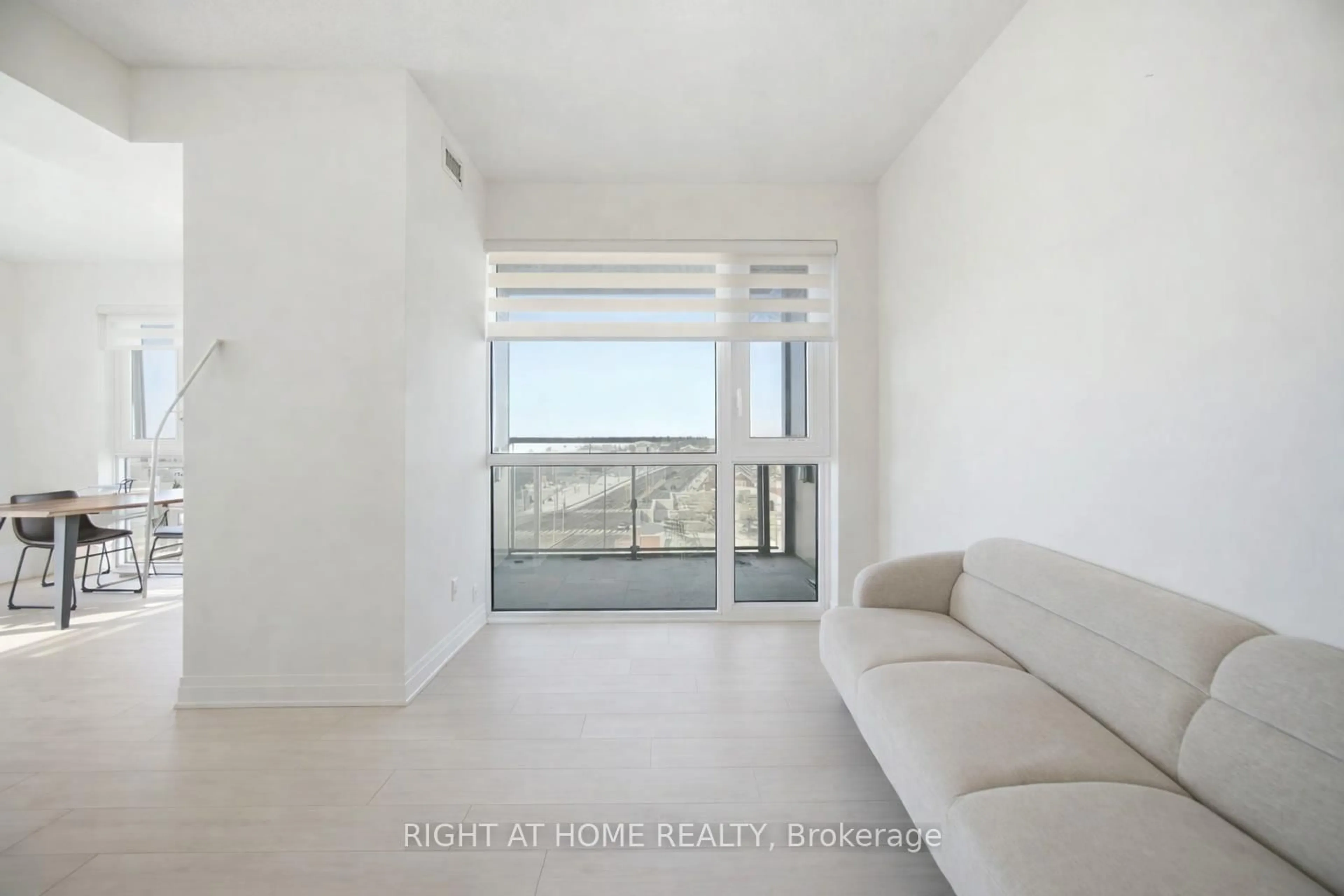 Unknown for 509 Dundas St #606, Oakville Ontario L6M 5P4