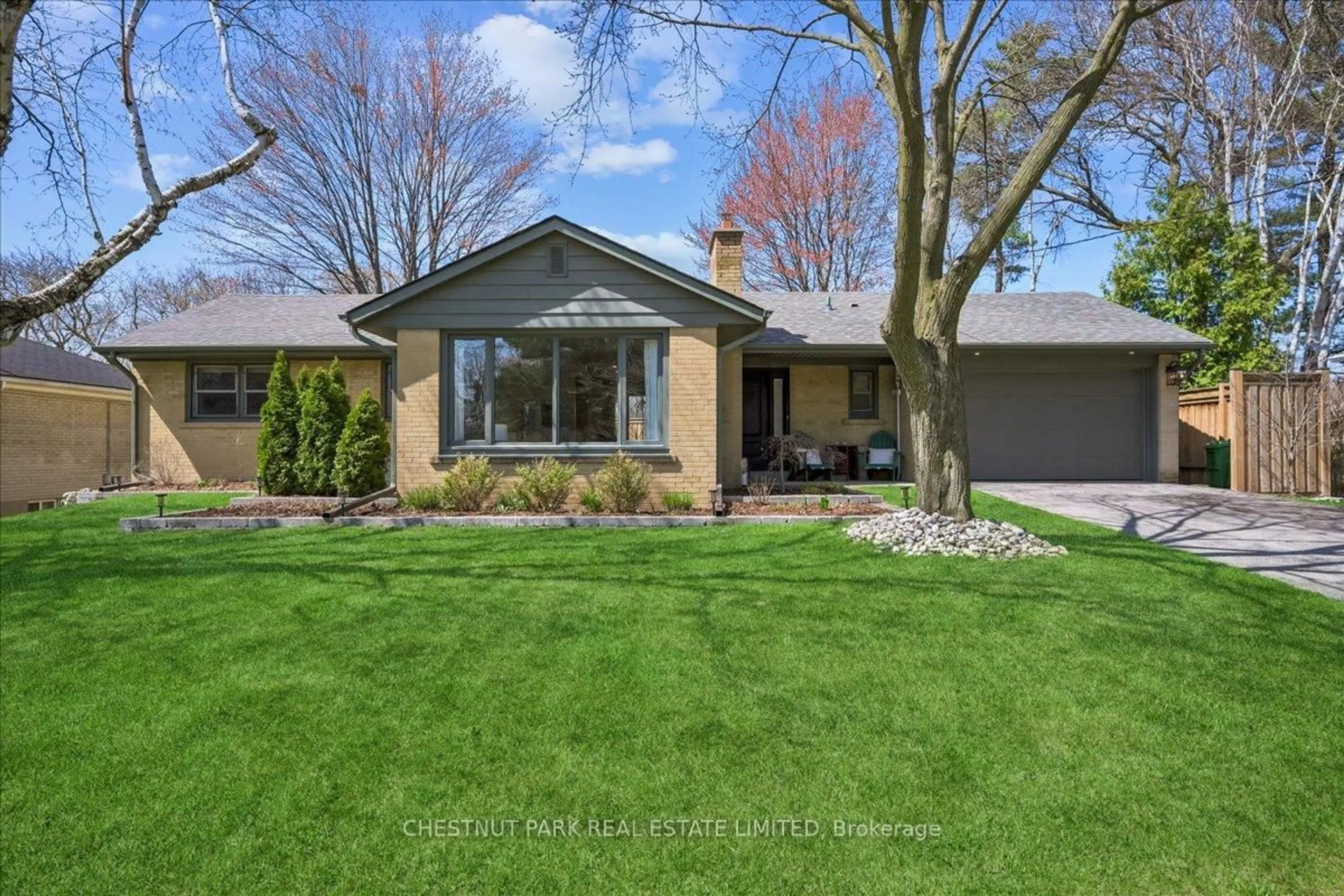 Unknown for 1613 Wembury Rd, Mississauga Ontario L5J 2L8