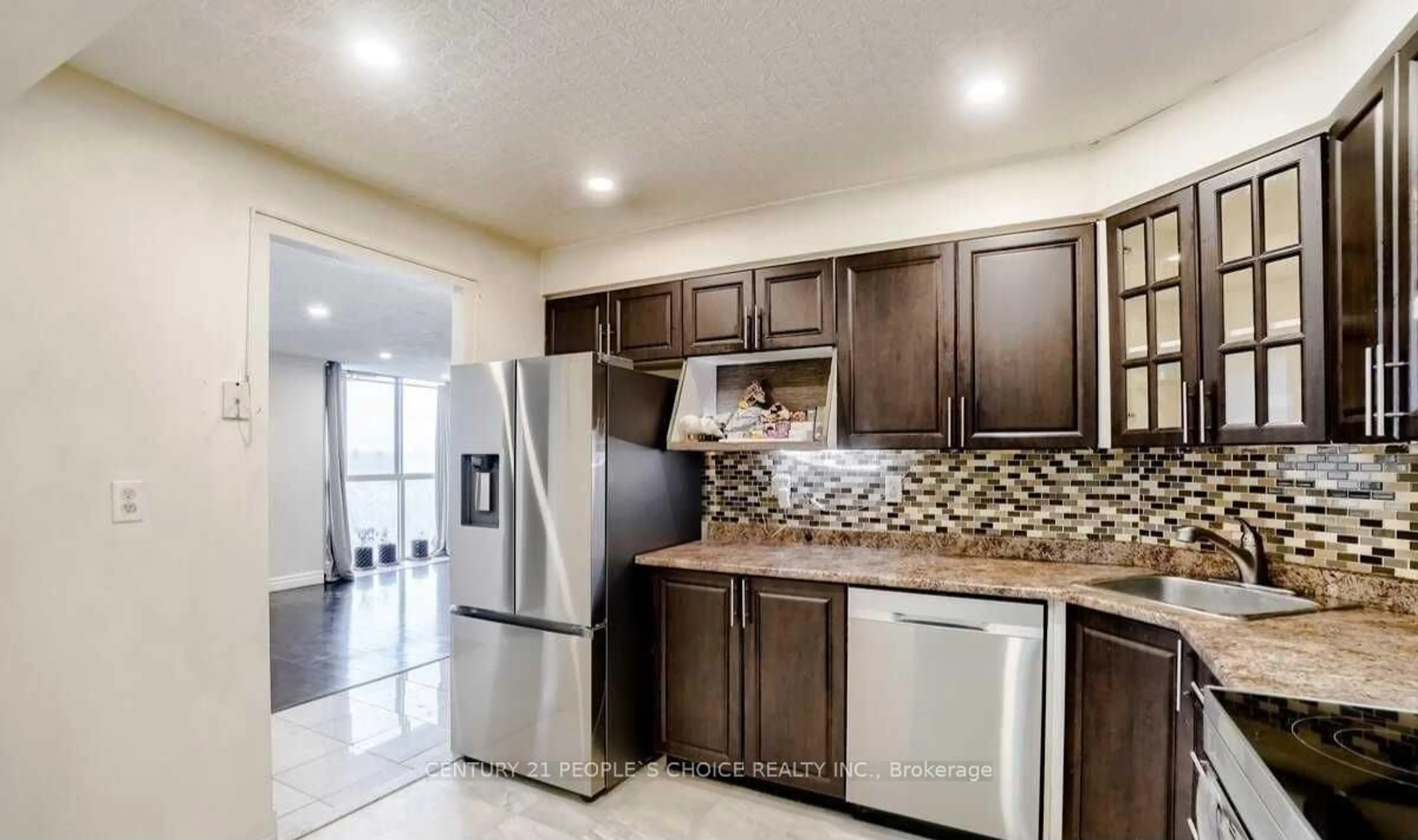 Unknown for 41 Markbrook Lane #411, Toronto Ontario M9V 5E6