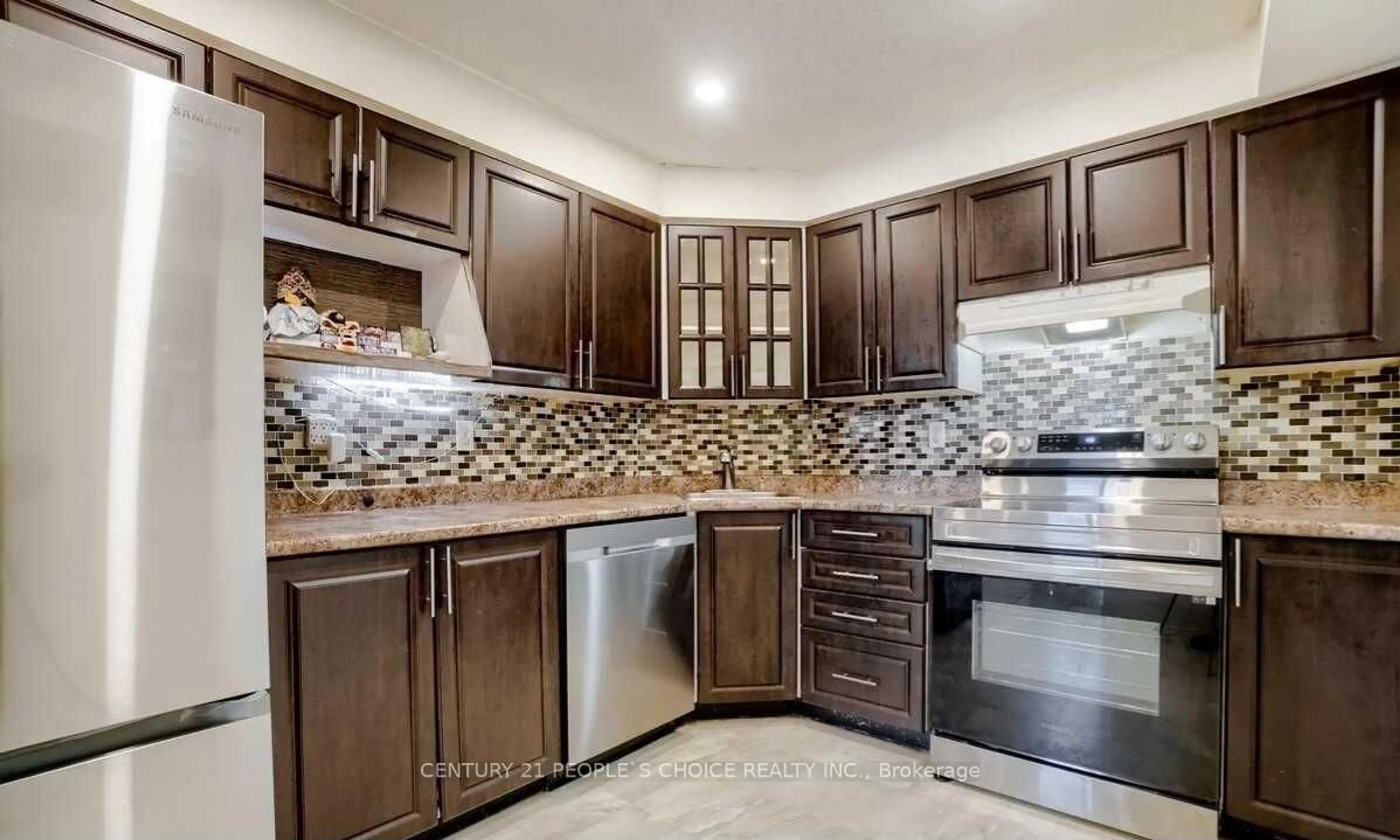 Unknown for 41 Markbrook Lane #411, Toronto Ontario M9V 5E6