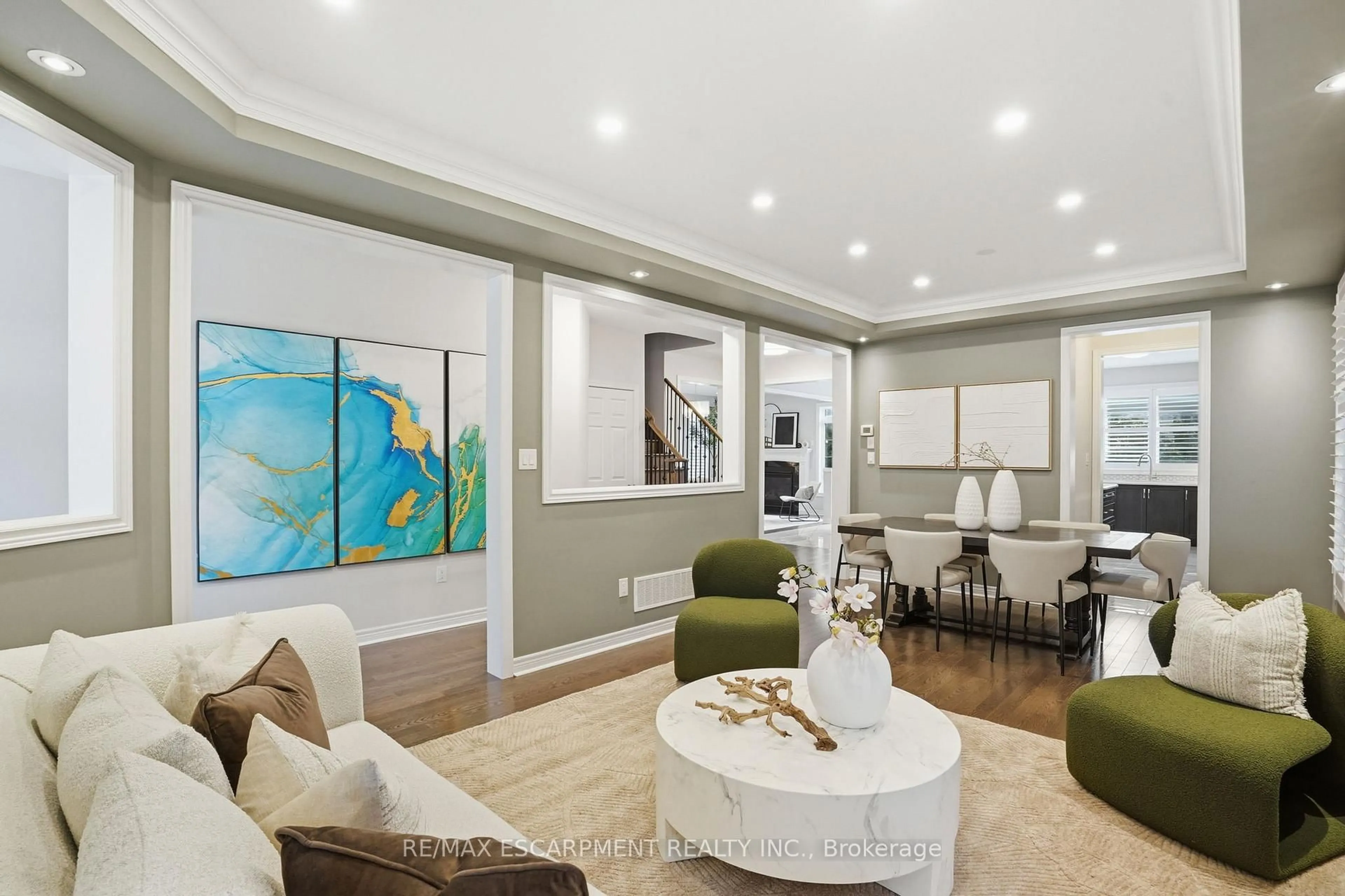 Living room with furniture, unknown for 198 Jessie Caverhill Pass, Oakville Ontario L6M 0Z6