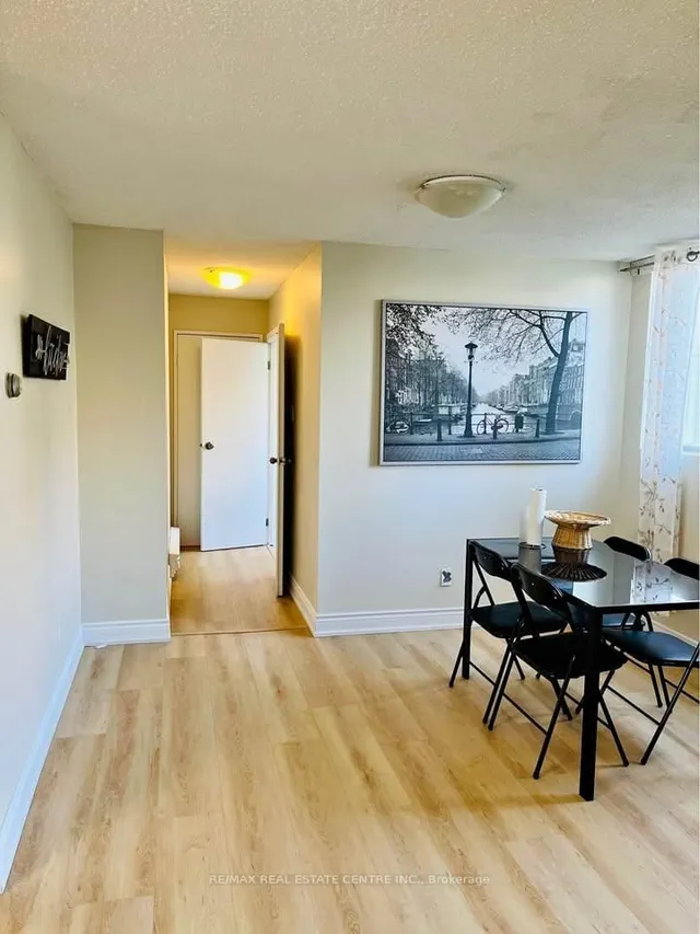 3700 Kaneff Cres #501, Mississauga 2