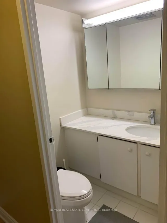 3700 Kaneff Cres #501, Mississauga 3