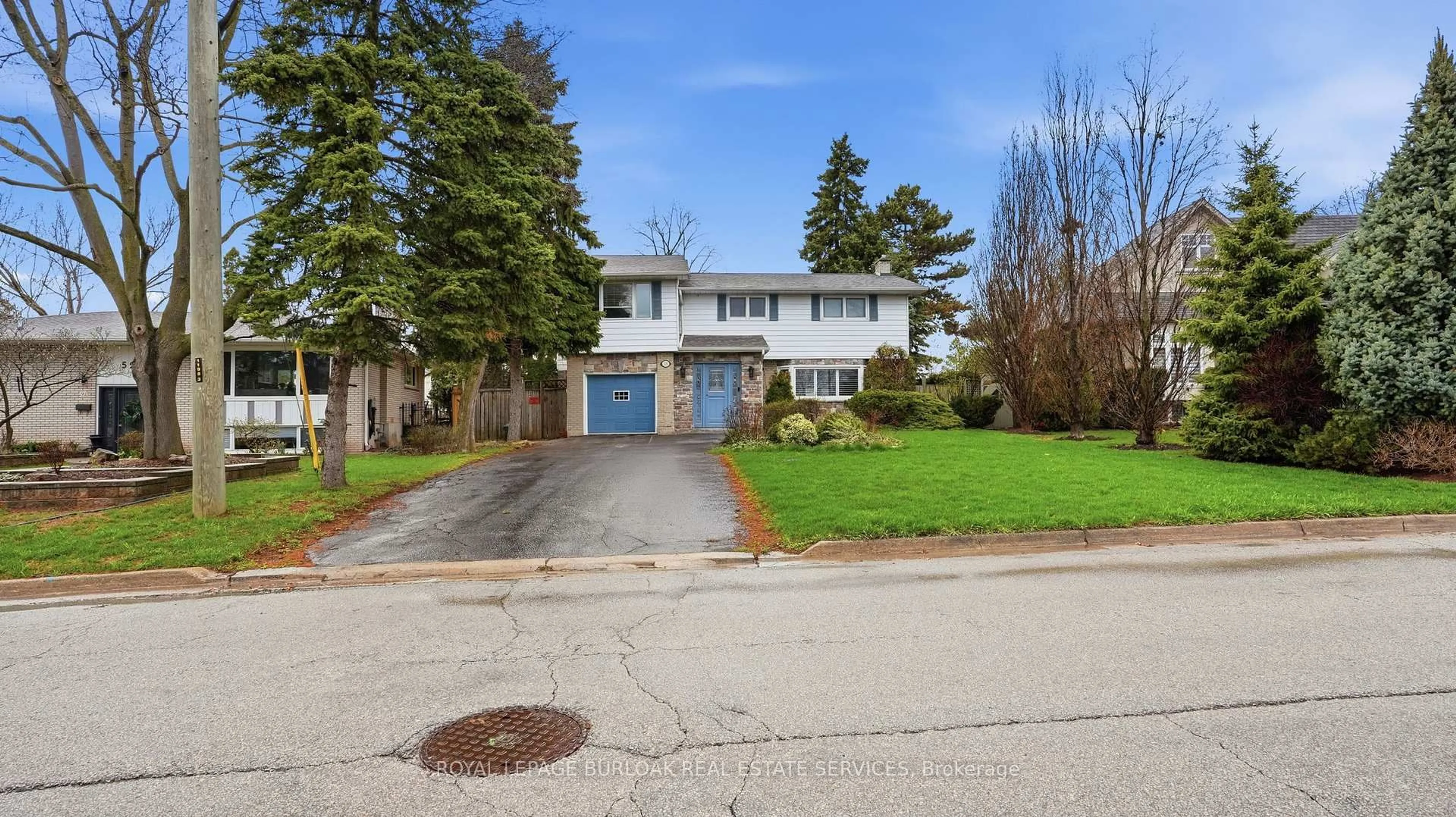 Unknown for 525 Grand Blvd, Oakville Ontario L6H 1P4