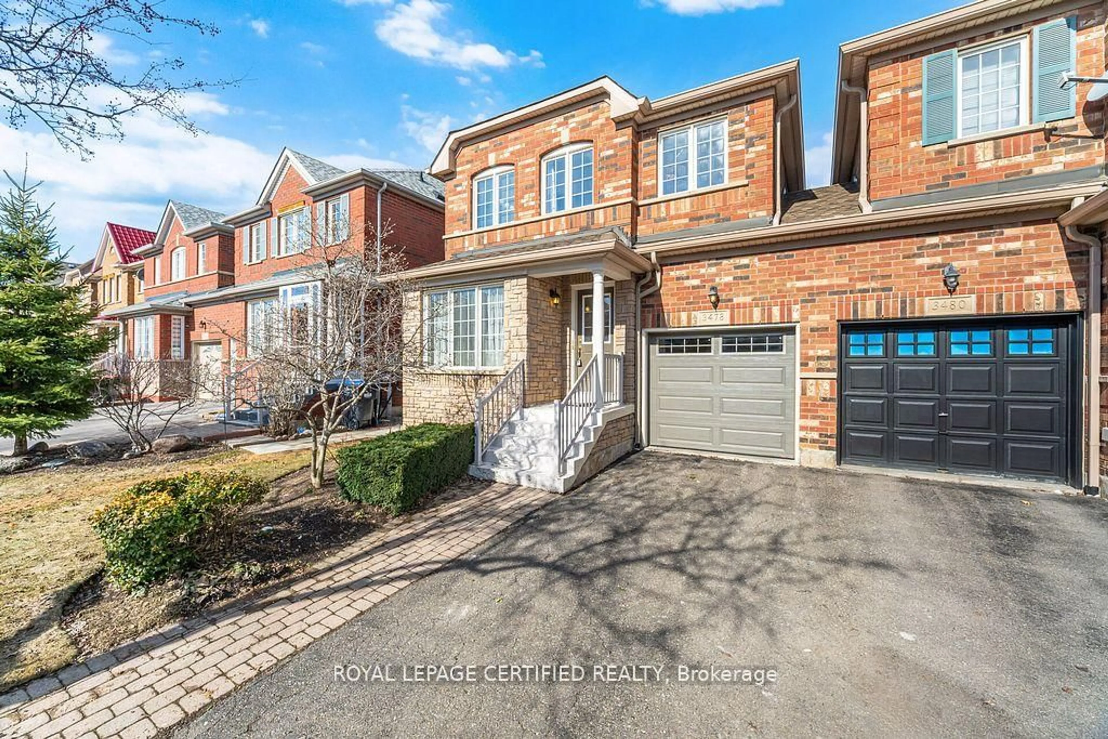 Home with brick exterior material, street for 3478 Covent Cres, Mississauga Ontario L5M 7K7
