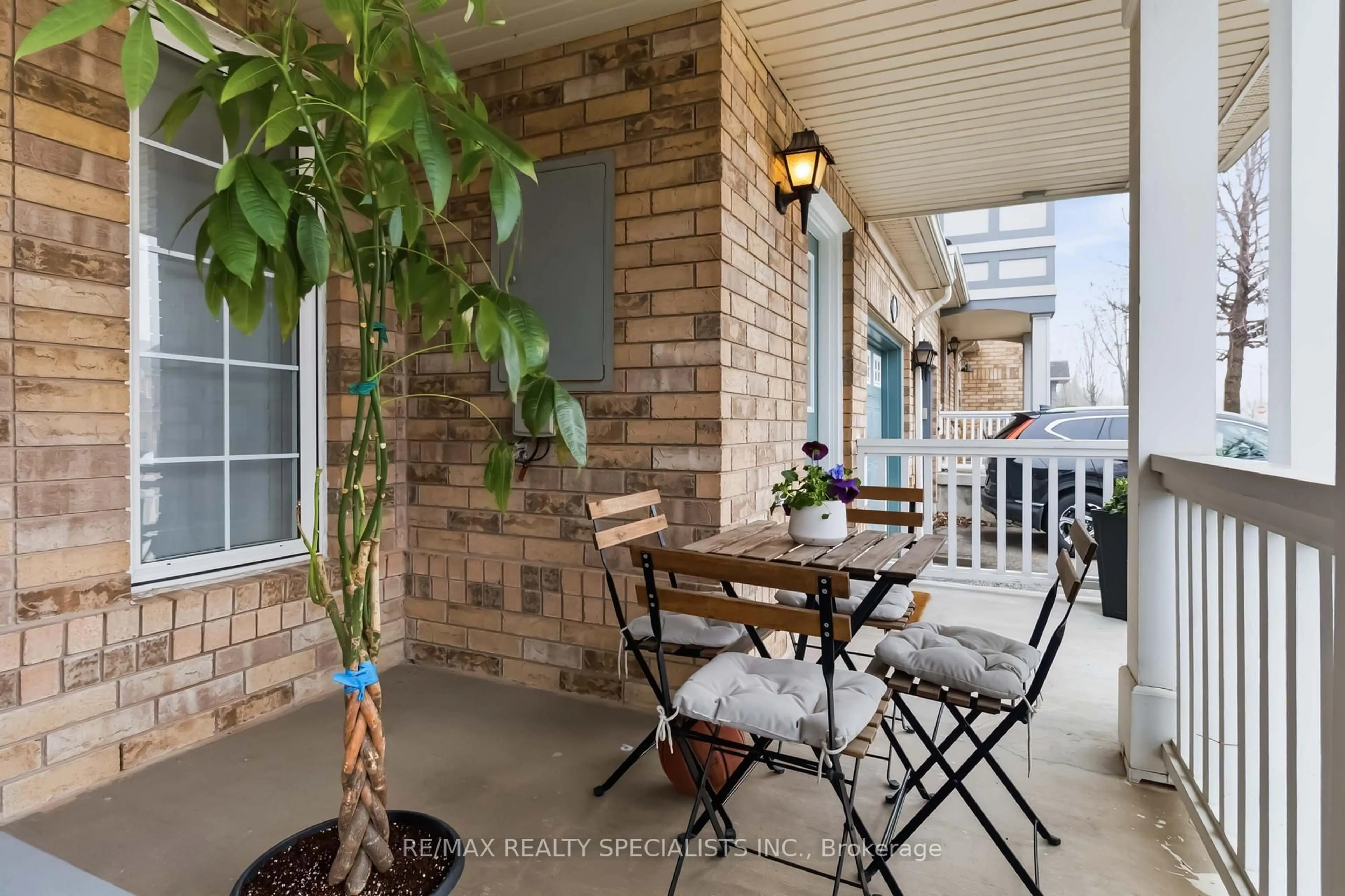 Patio, street for 2481 Carberry Way, Oakville Ontario L6M 4S5