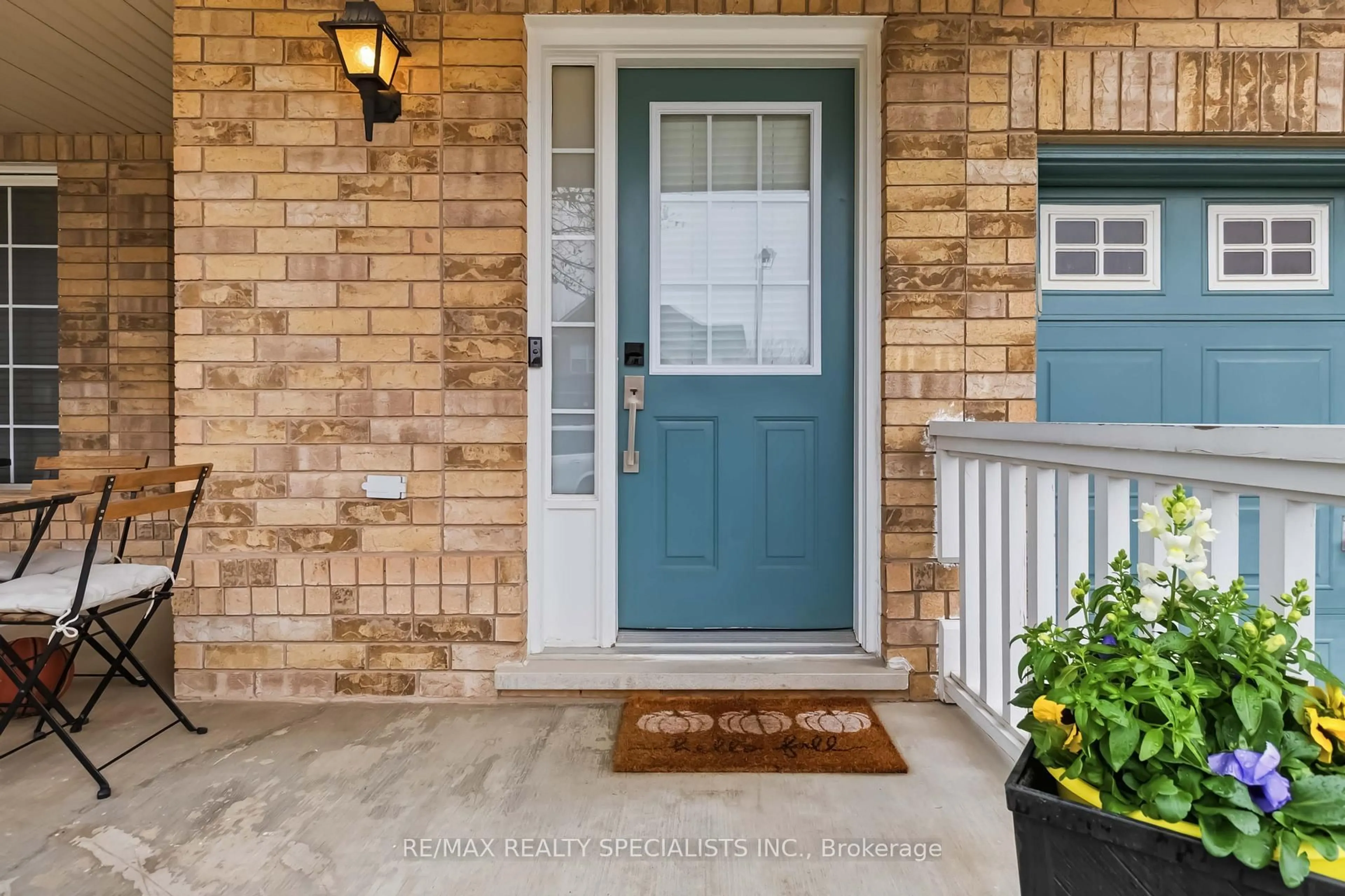 Indoor entryway for 2481 Carberry Way, Oakville Ontario L6M 4S5