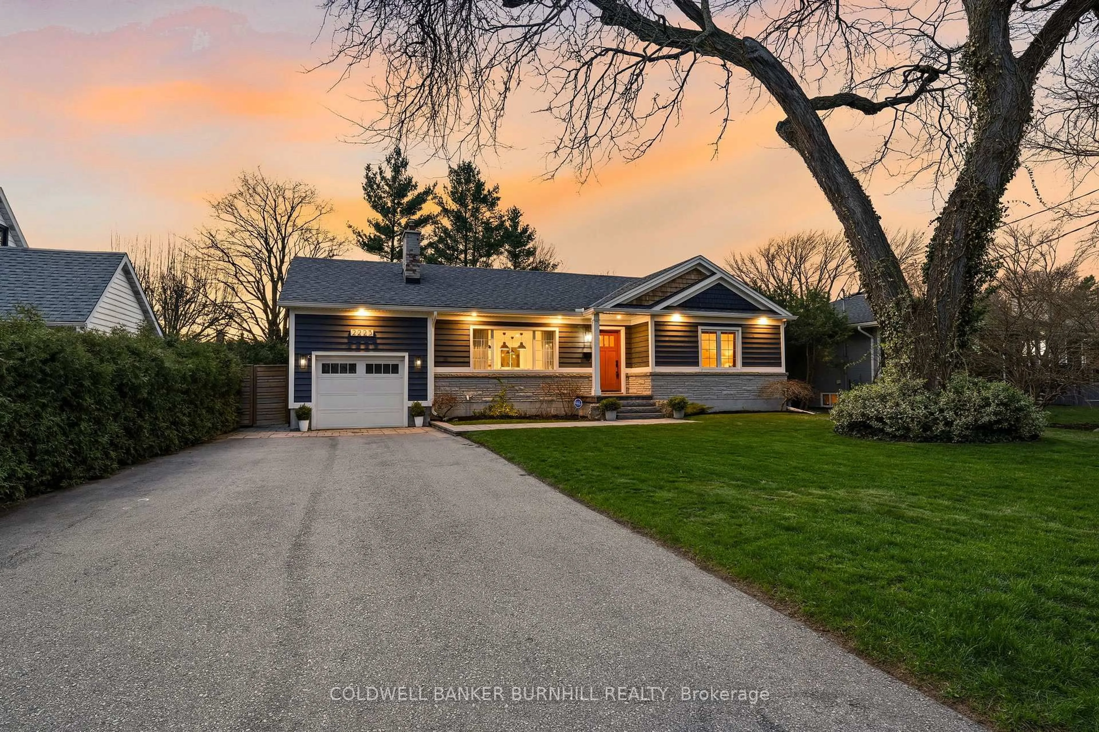 Unknown for 2223 Deyncourt Dr, Burlington Ontario L7R 1W2