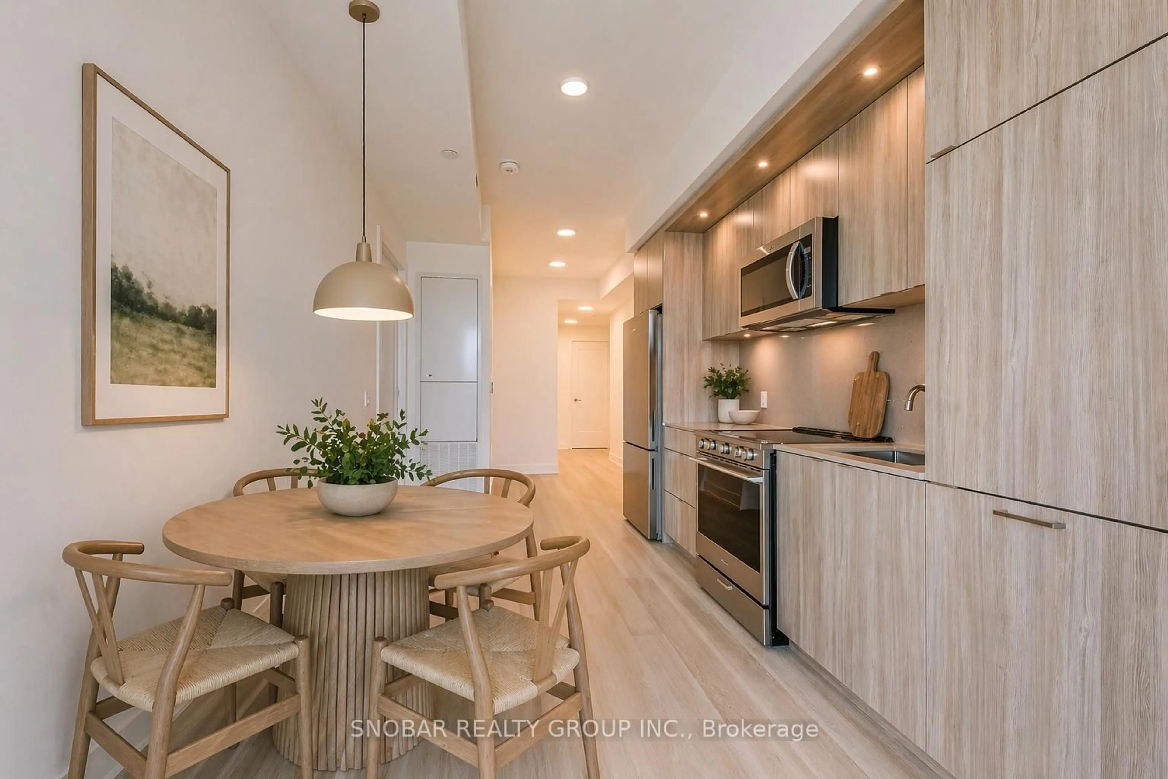 Open concept kitchen, unknown for 60 Central Park Road Way #2304, Toronto Ontario L5R 4E8