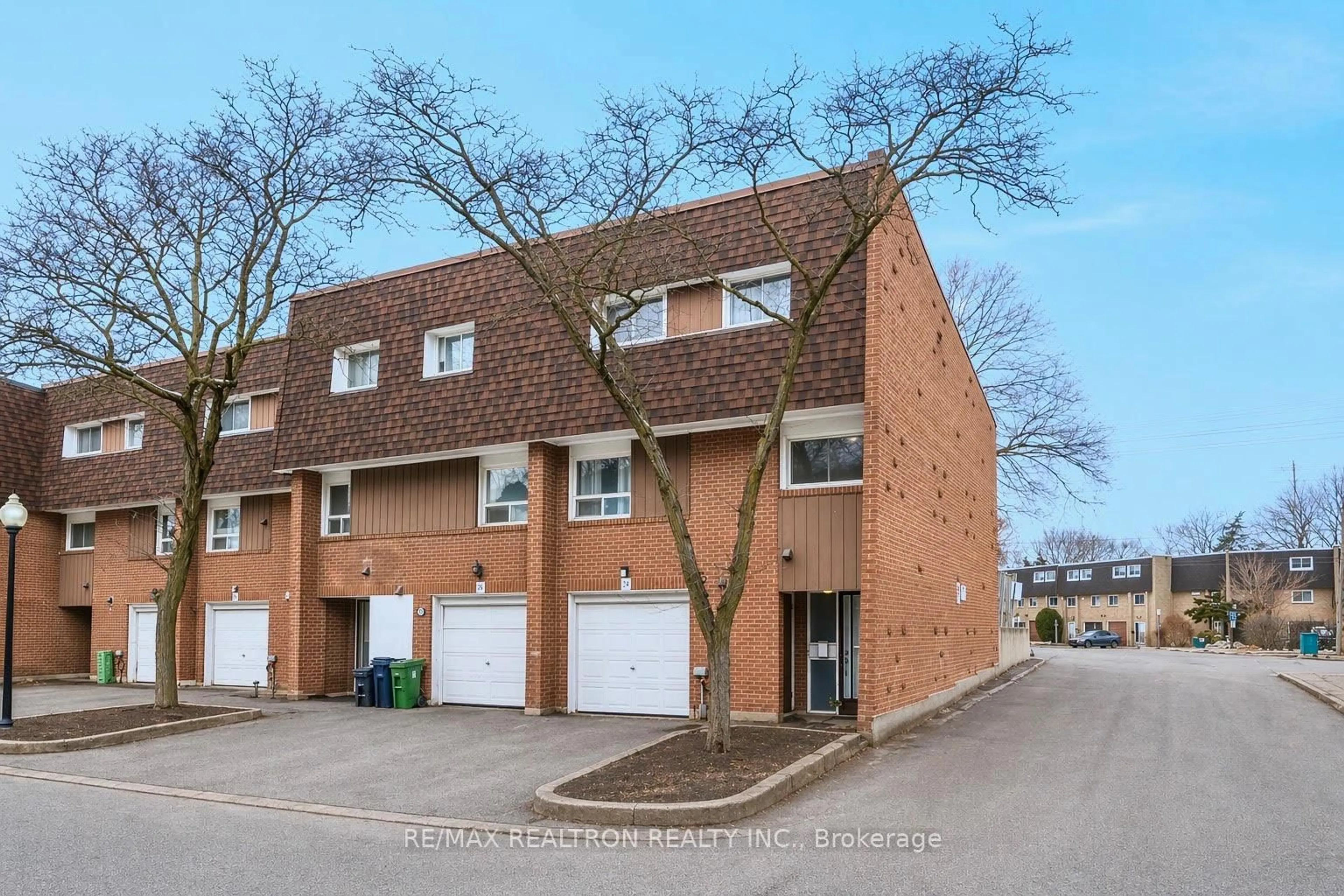 A pic from outside/outdoor area/front of a property/back of a property/a pic from drone, street for 1673 Albion Rd #24, Toronto Ontario M9V 1B7