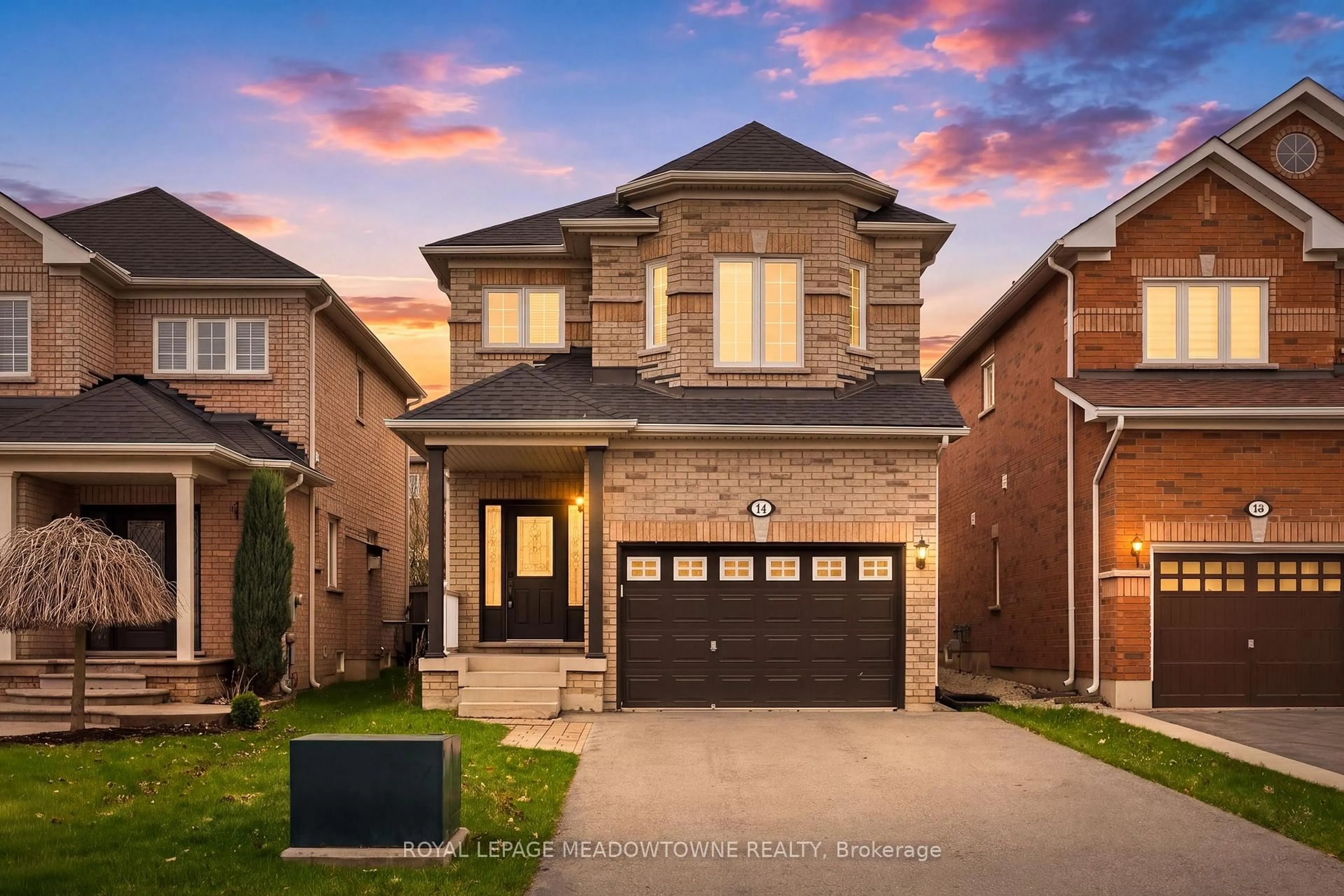 Home with brick exterior material, street for 14 Eagleview Way, Halton Hills Ontario L7G 6N3