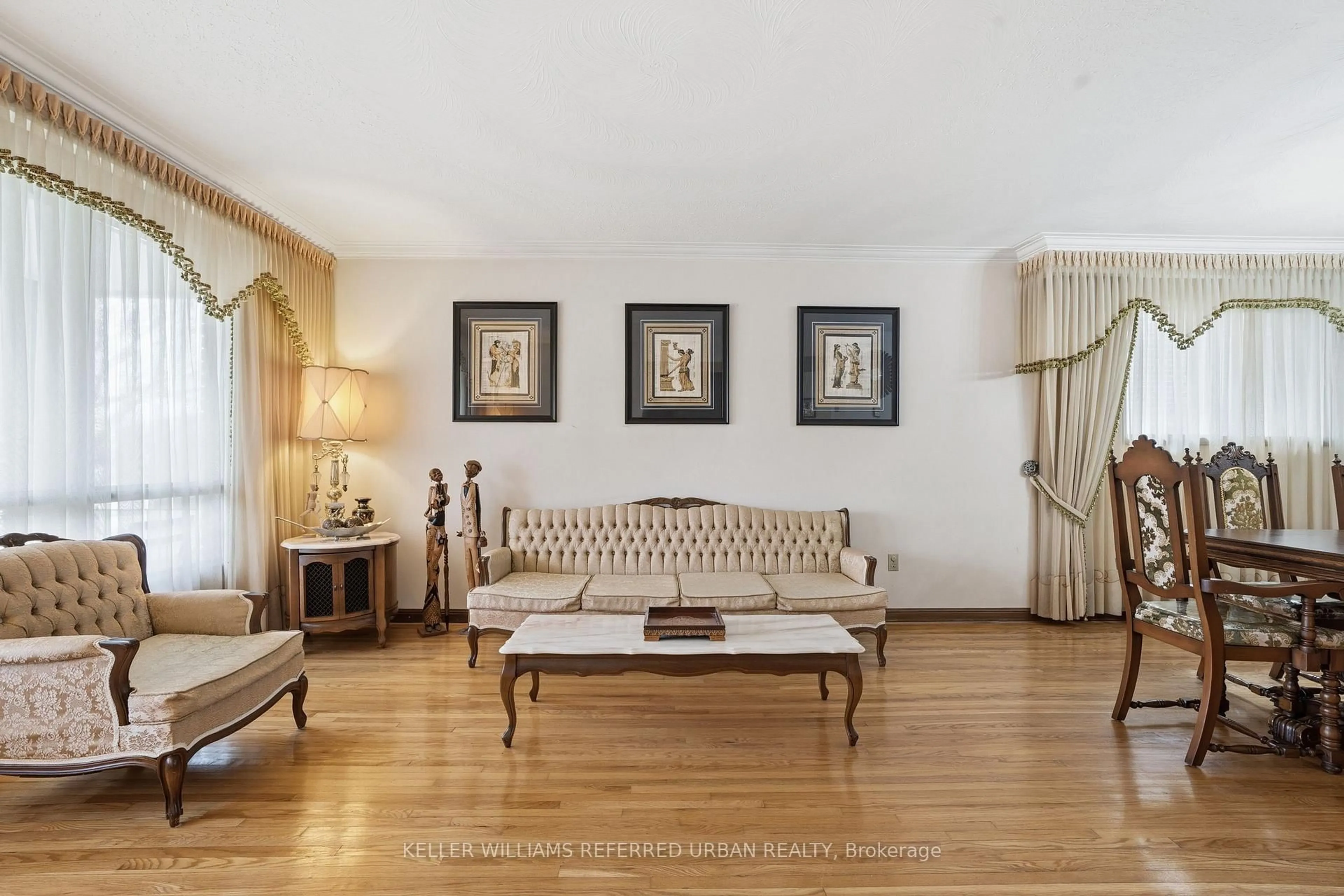 Living room with furniture, unknown for 6 Urban Crt, Toronto Ontario M9W 5V6