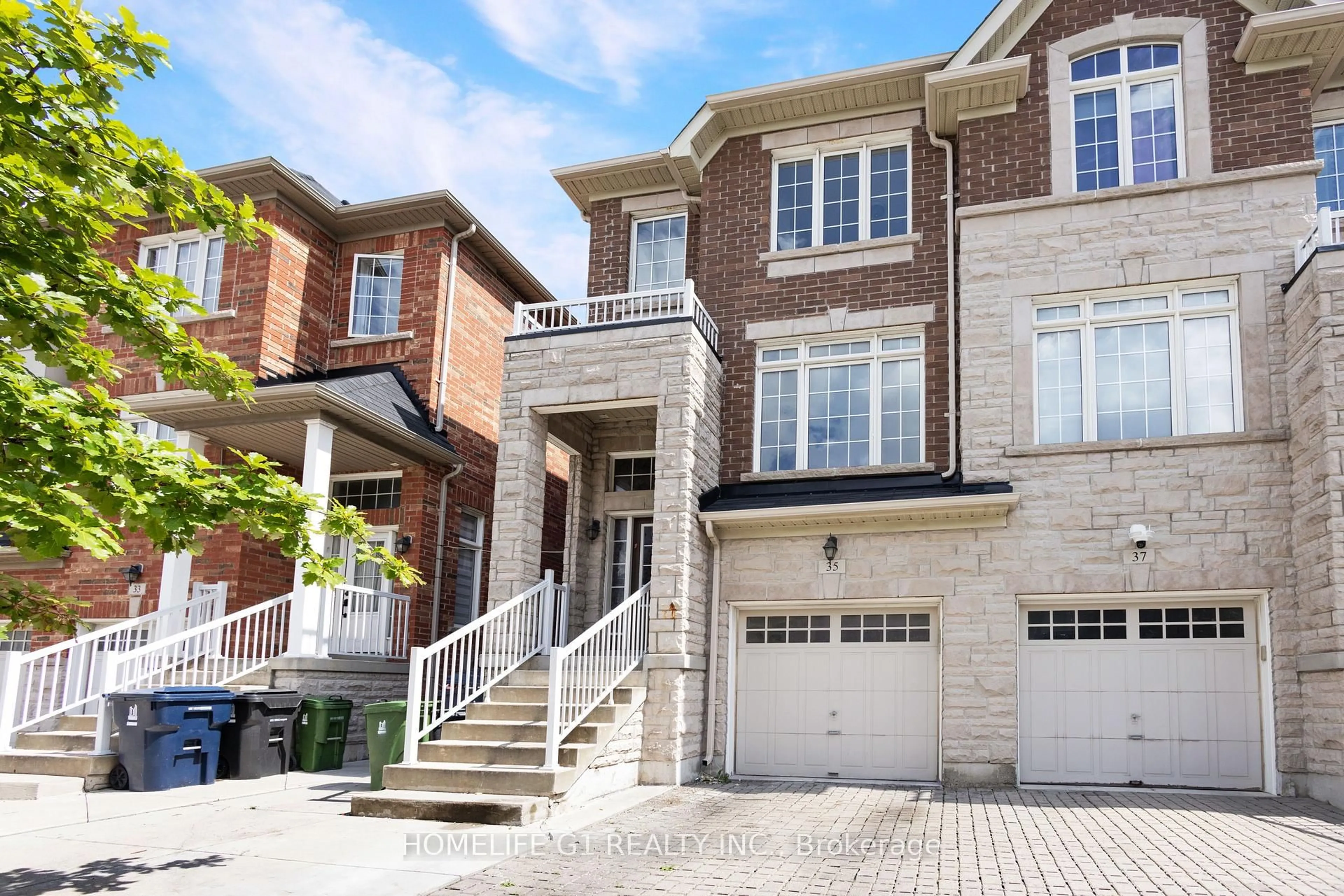 Home with brick exterior material, street for 35 Harpreet Circ, Toronto Ontario M9W 0E1
