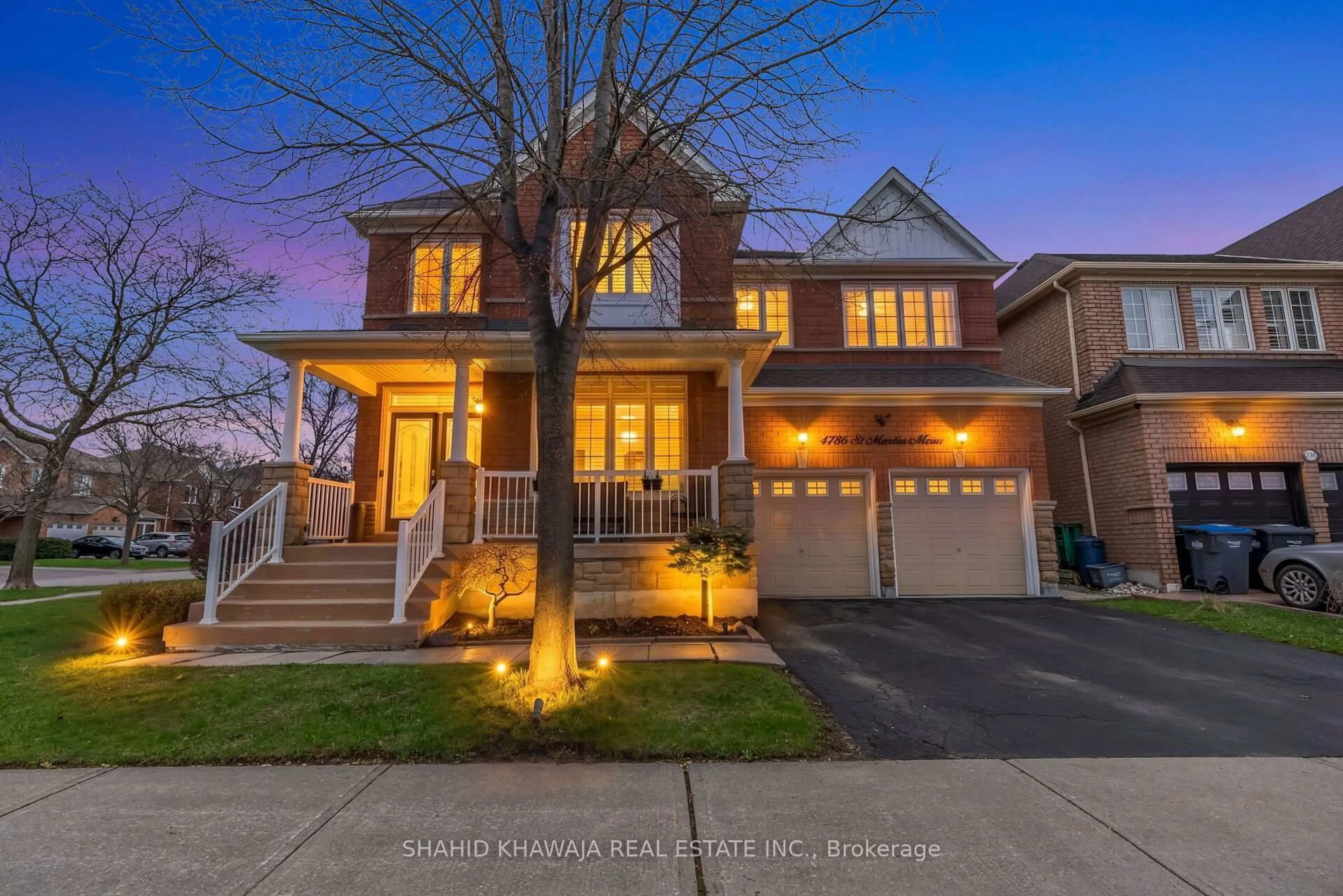 Home with brick exterior material, street for 4786 St. Martin Mews, Mississauga Ontario L5M 7K1