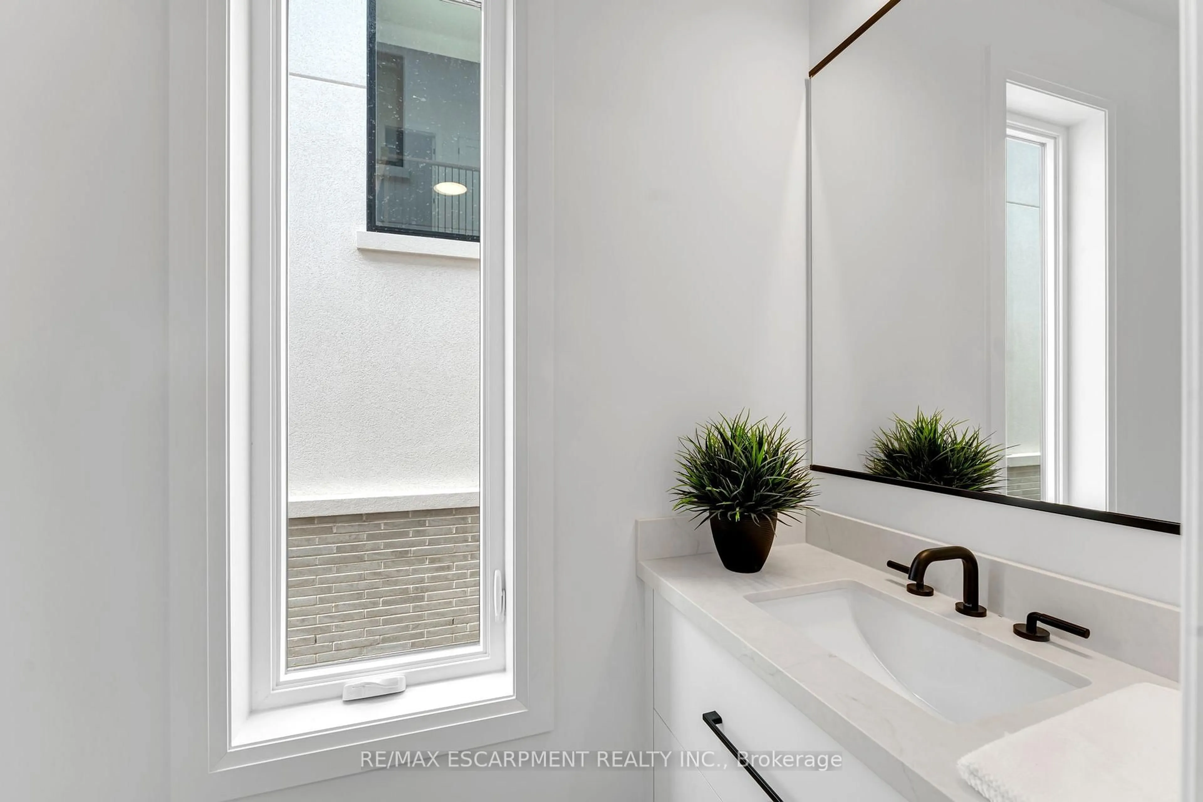 Contemporary bathroom, ceramic/tile floor for 2350 Eighth Line, Oakville Ontario L6H 7E6