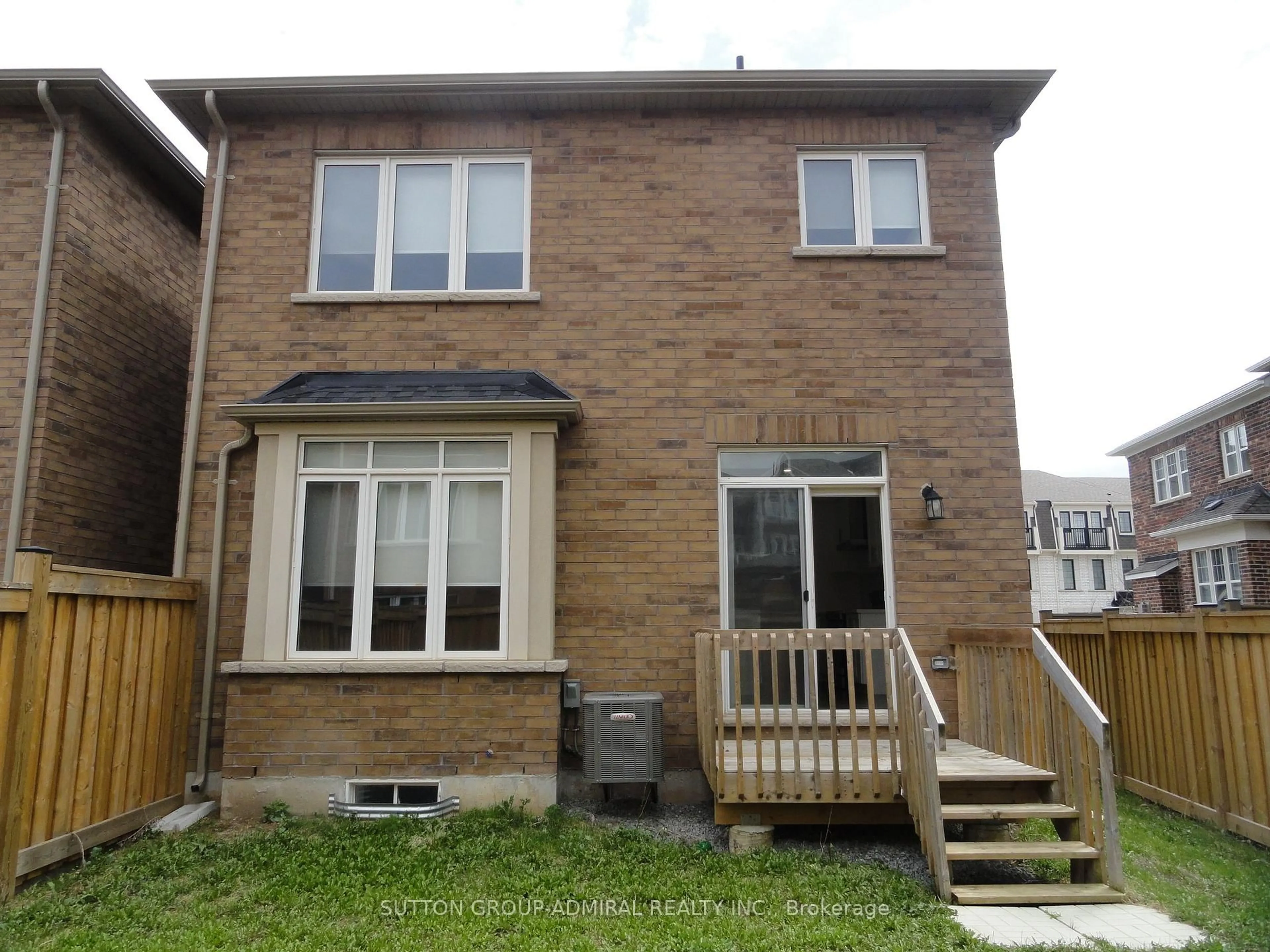 Home with brick exterior material, street for 121 Marigold Gardens, Oakville Ontario L6H 0X1