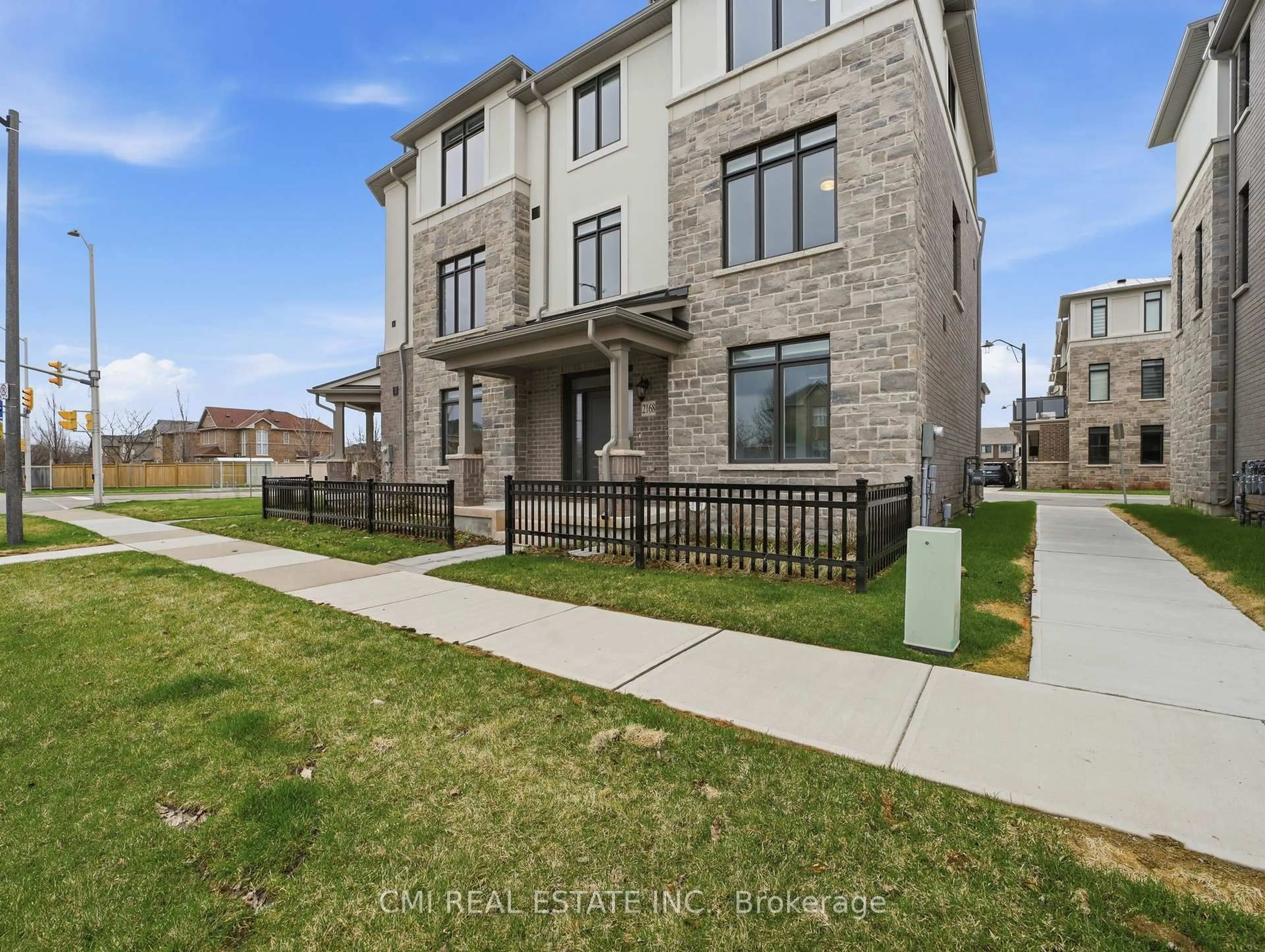 Unknown for 2168 Postmaster Dr, Oakville Ontario L6M 4E6