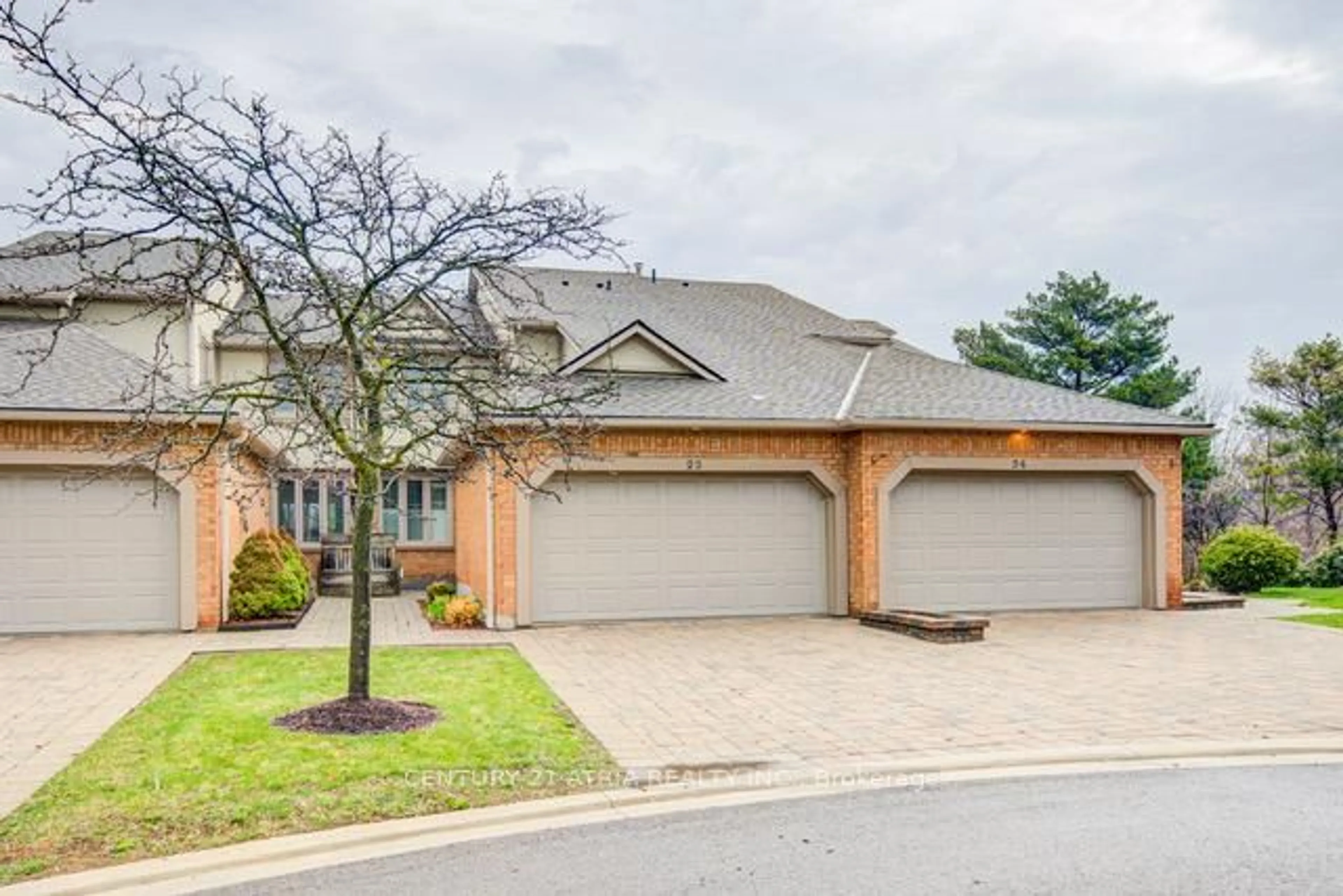 Home with brick exterior material, street for 1724 The Chse #23, Mississauga Ontario L5M 4P2