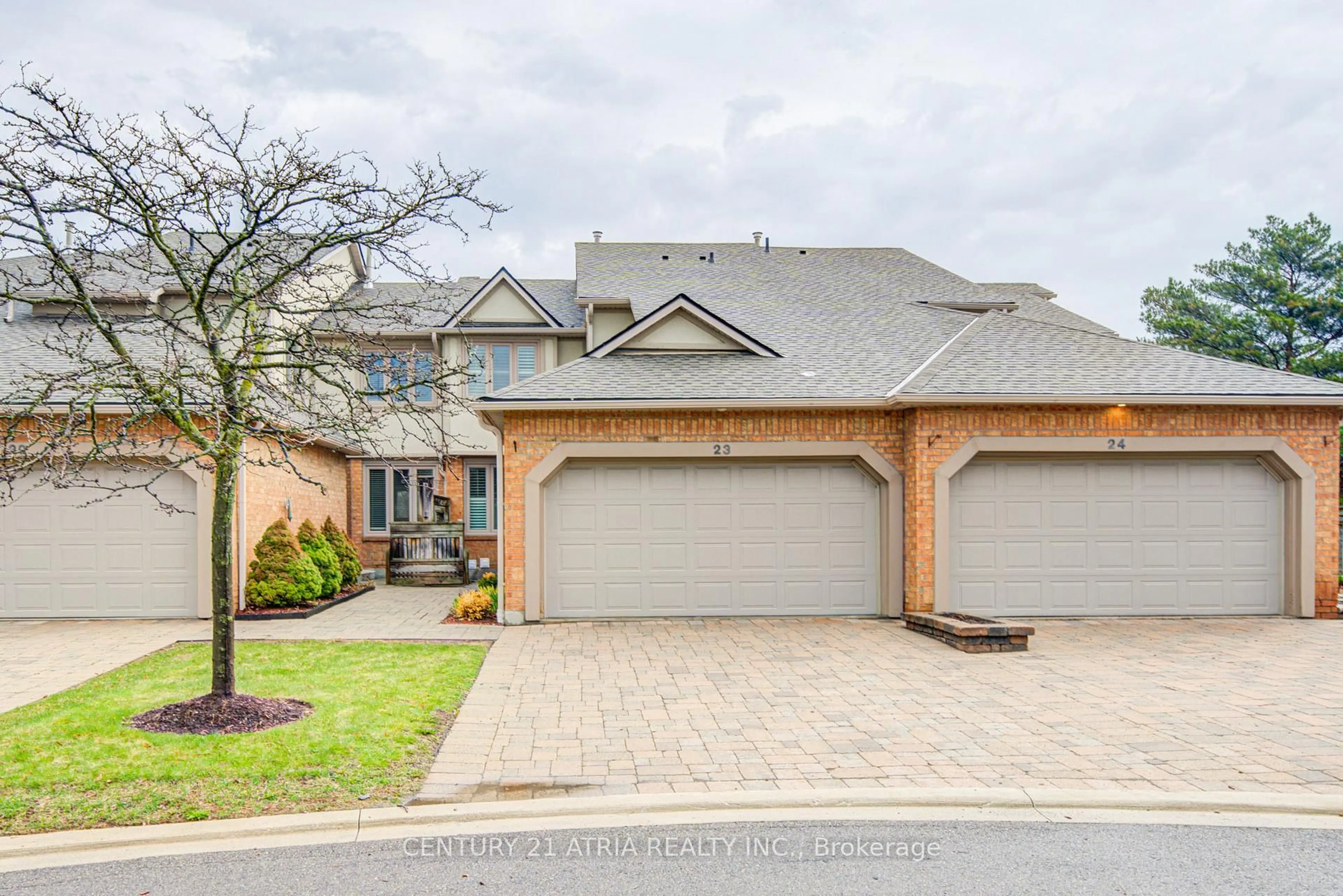 Home with brick exterior material, street for 1724 The Chse #23, Mississauga Ontario L5M 4P2