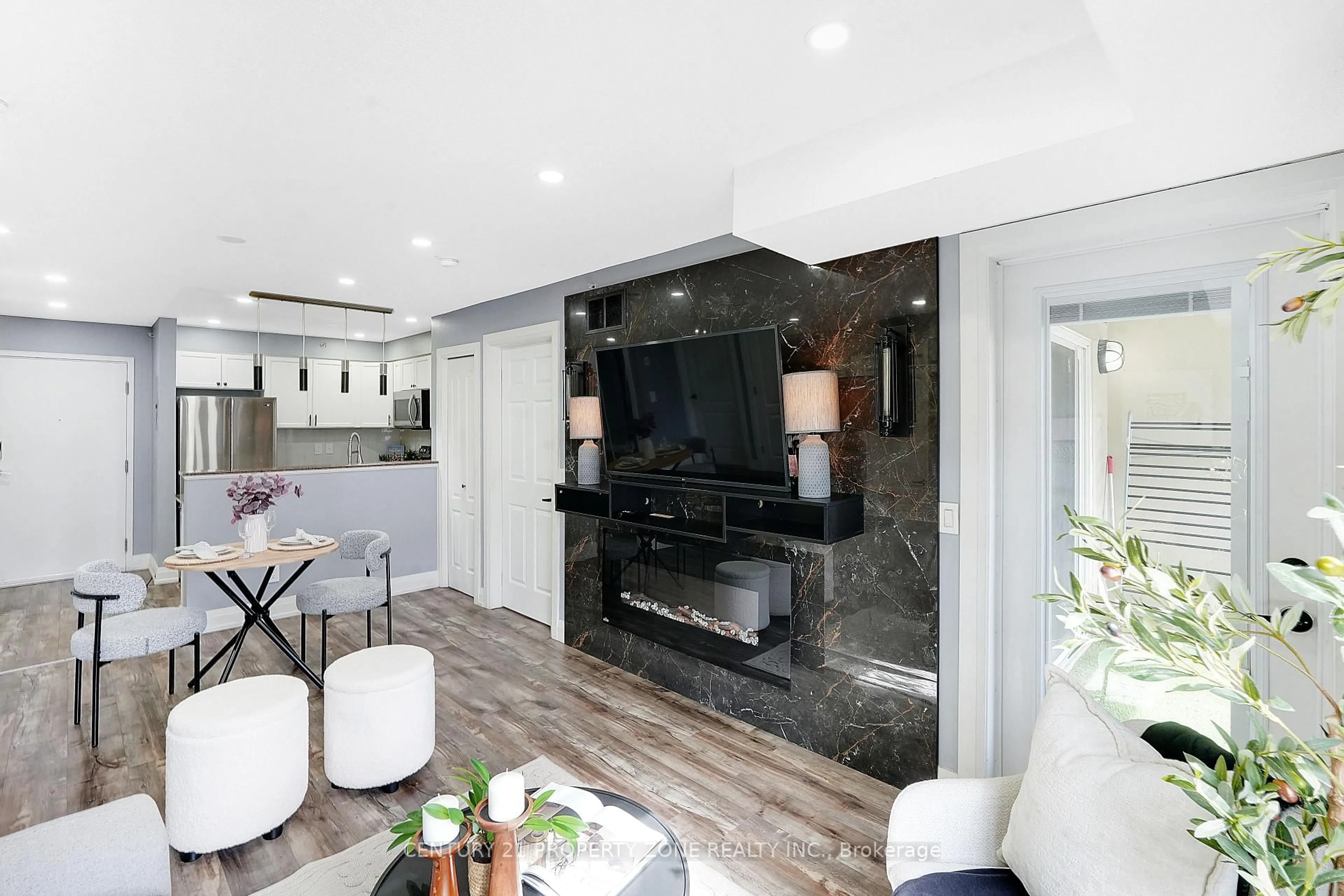 Home theater for 8 Dayspring Circ #1401, Brampton Ontario L6P 2Z7