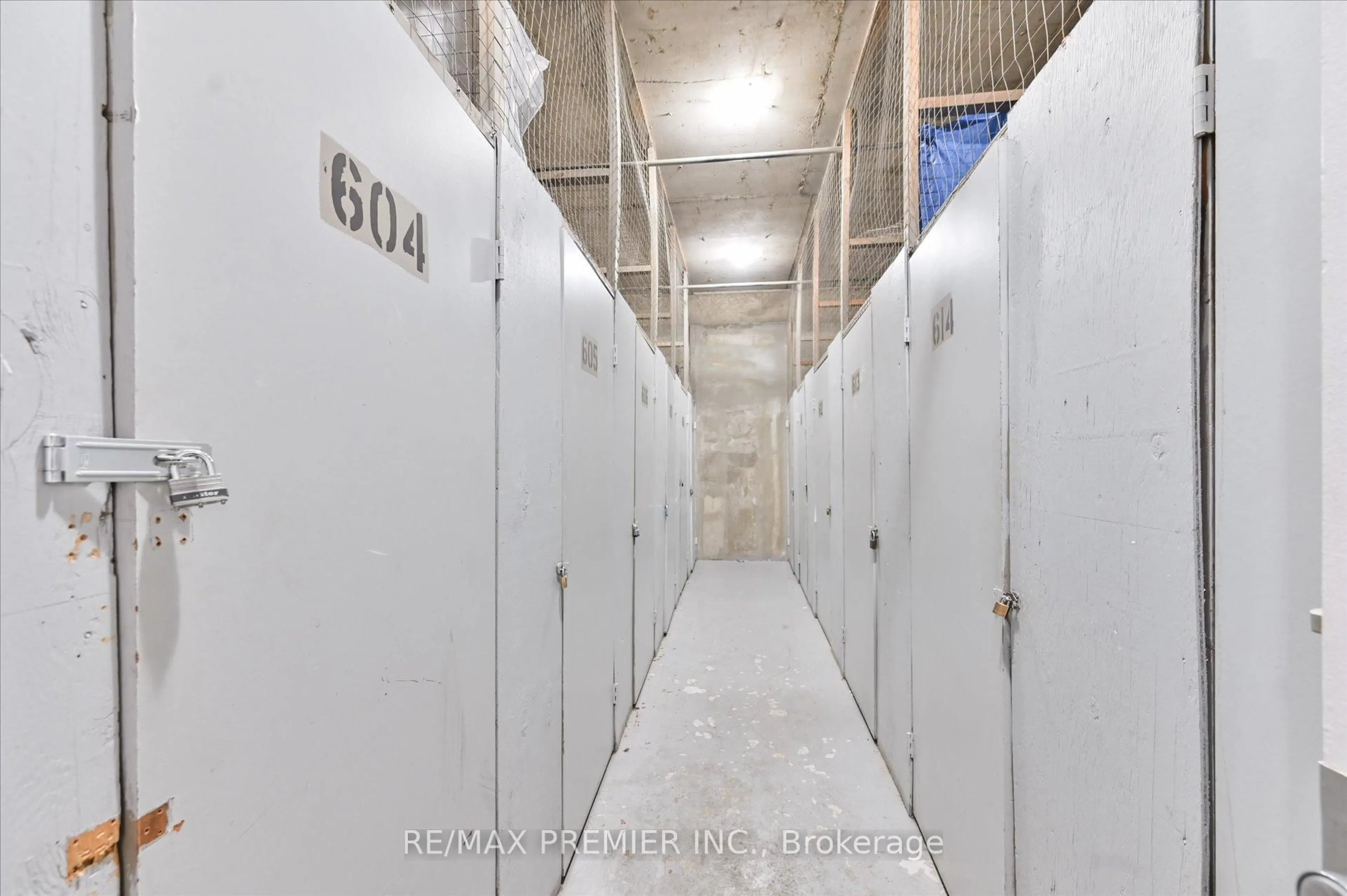 Storage room or clothes room or walk-in closet for 25 Four Winds Dr #604, Toronto Ontario M3J 1K8