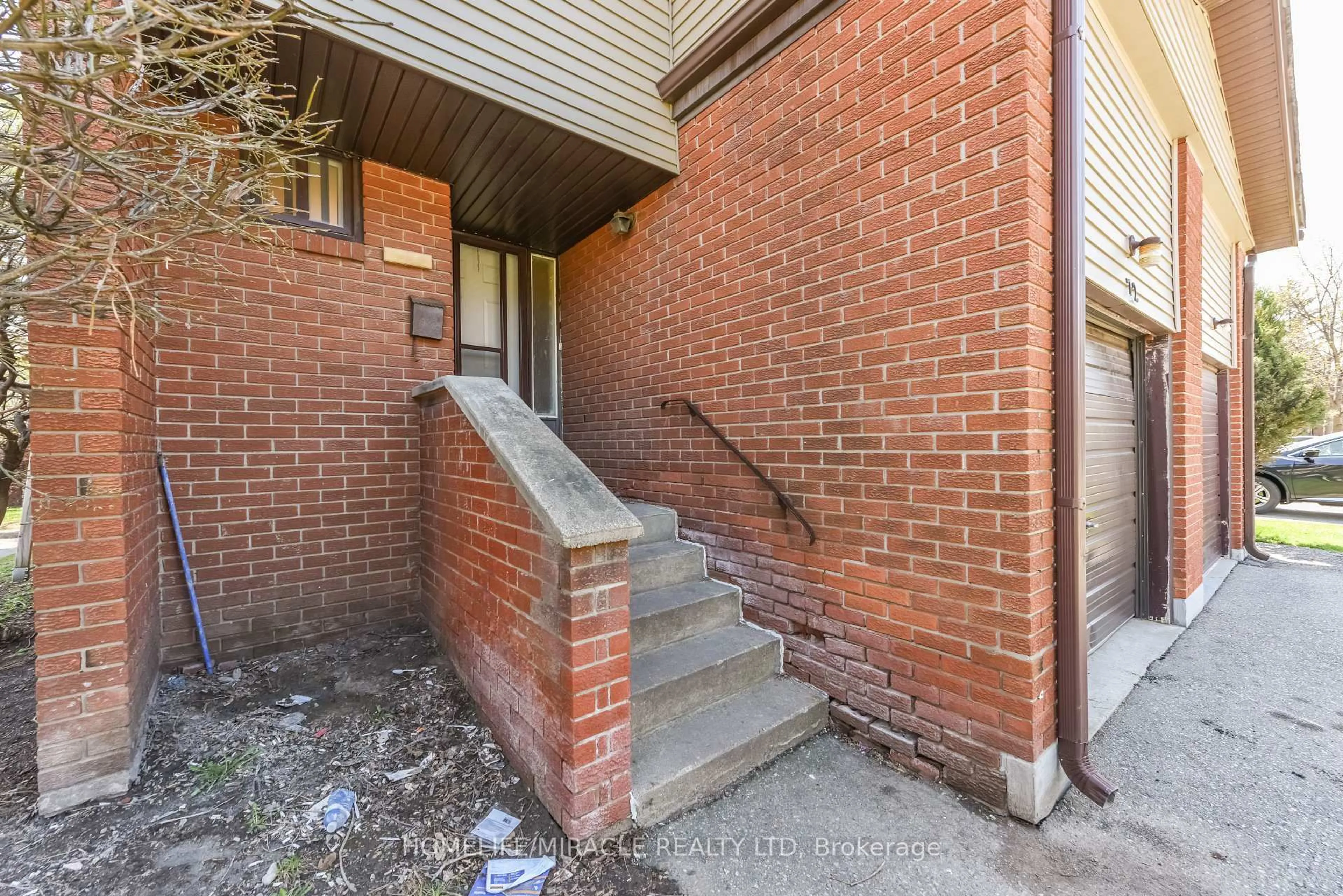 Unknown for 72 Carleton Pl #72, Brampton Ontario L6T 3Z4