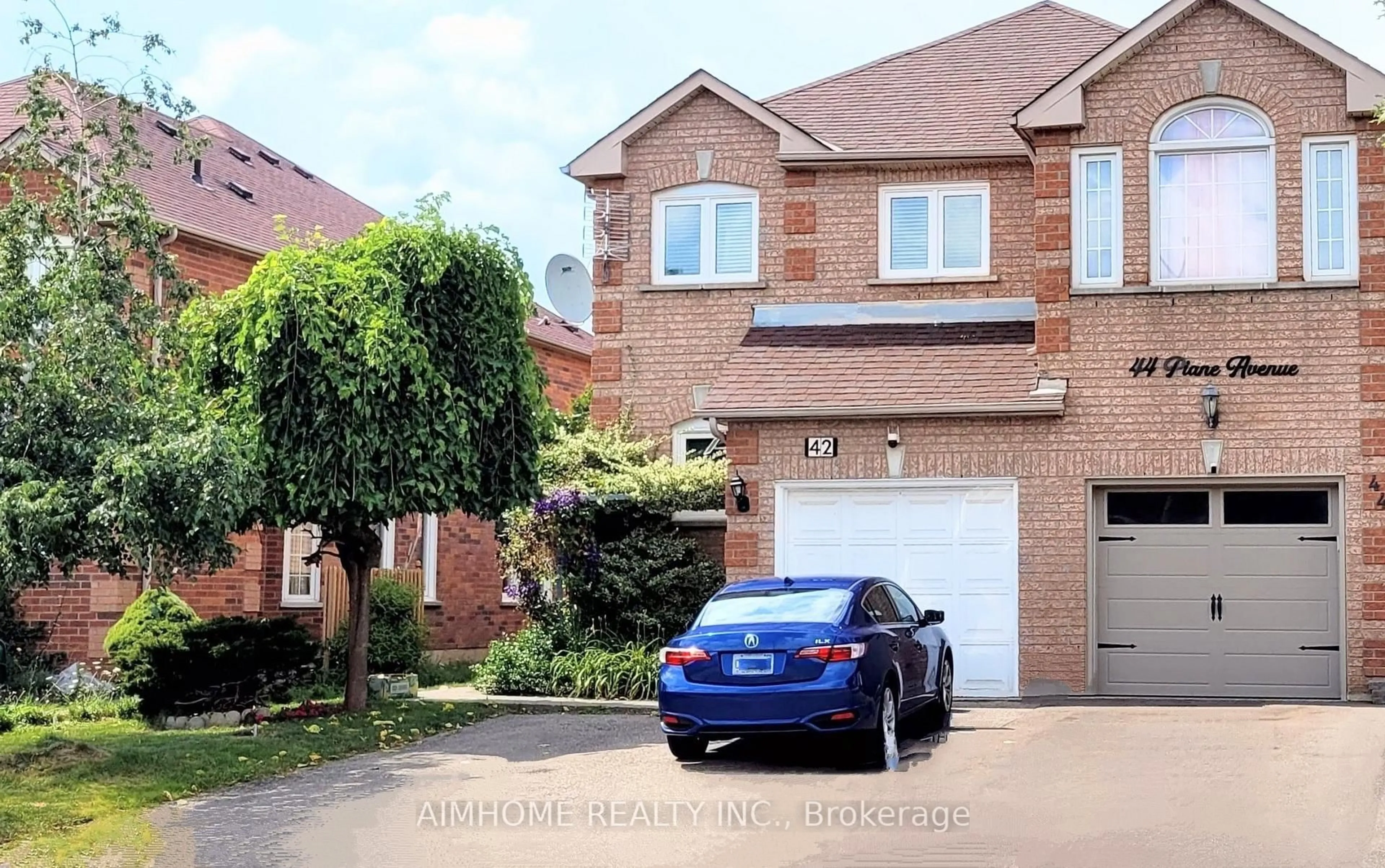 Home with brick exterior material, street for 42 Piane Ave, Brampton Ontario L6Y 4X9