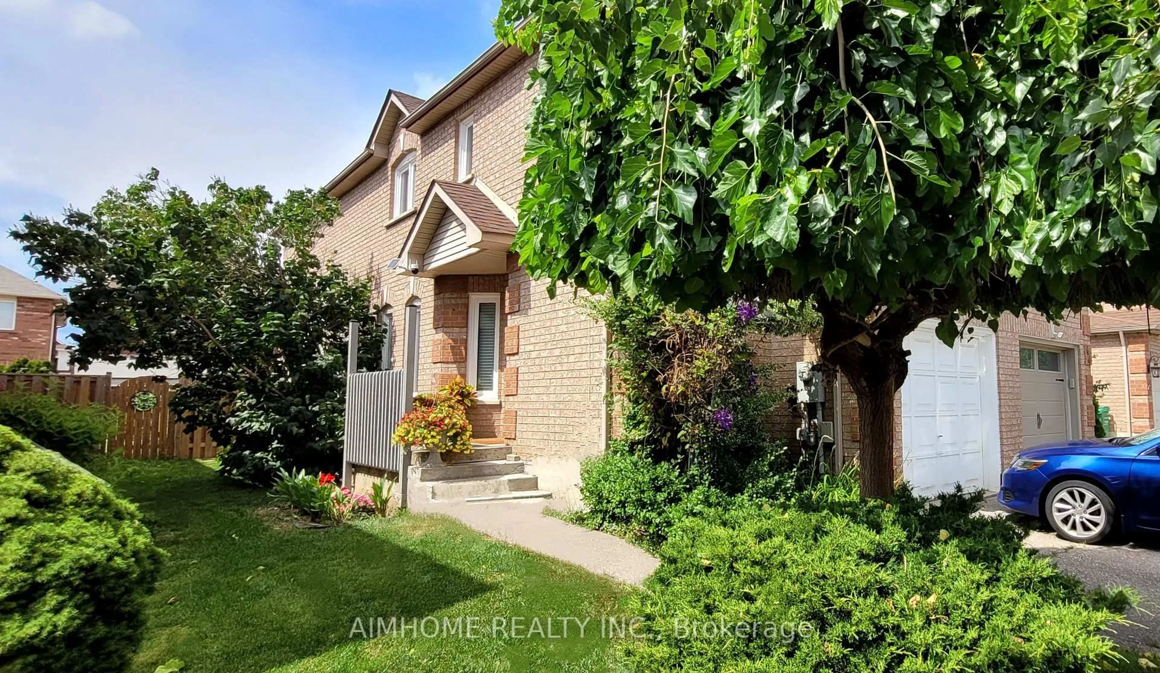 Home with brick exterior material, street for 42 Piane Ave, Brampton Ontario L6Y 4X9