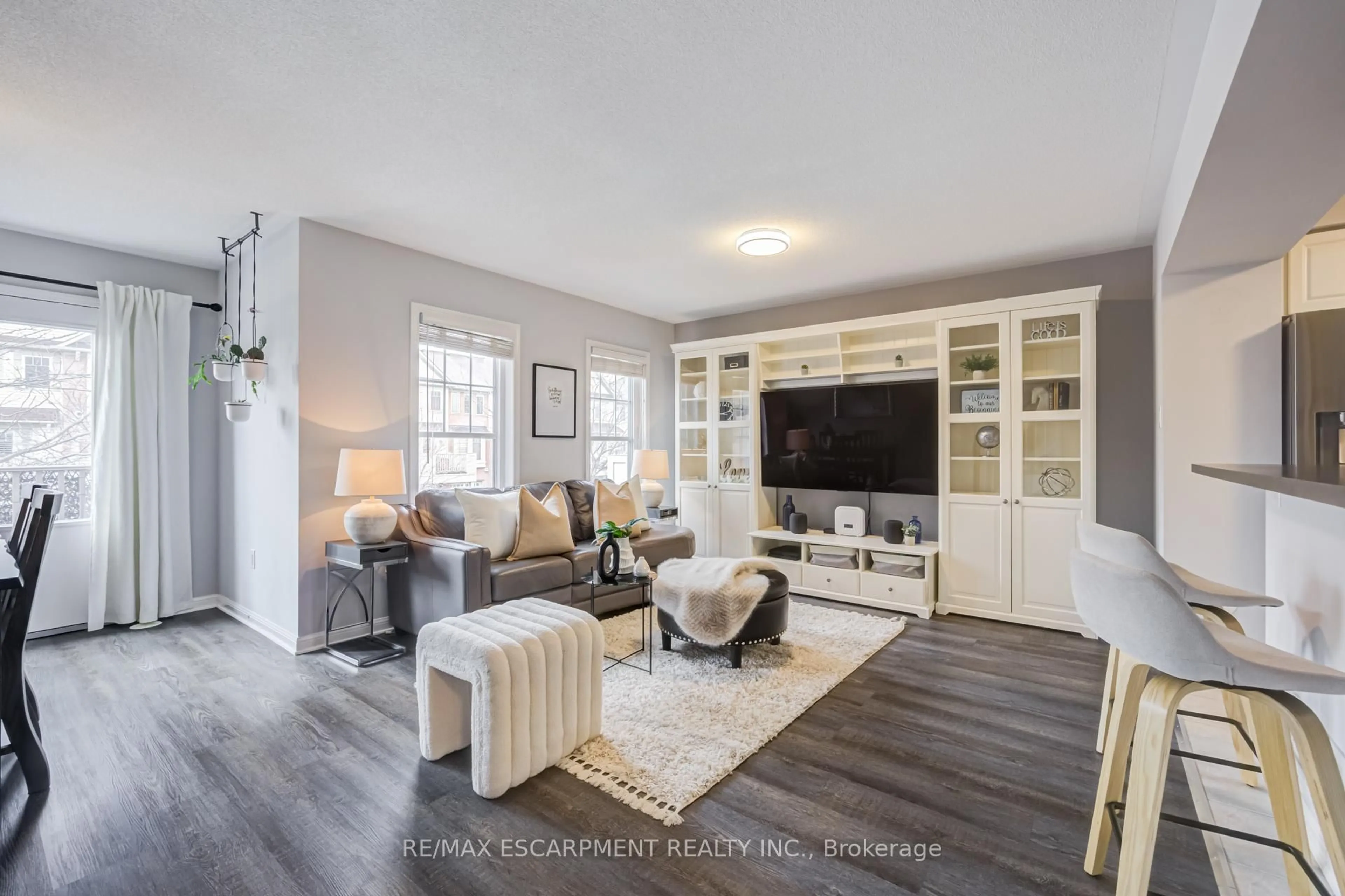 Living room with furniture, unknown for 766 Challinor Terr, Milton Ontario L9T 7V5