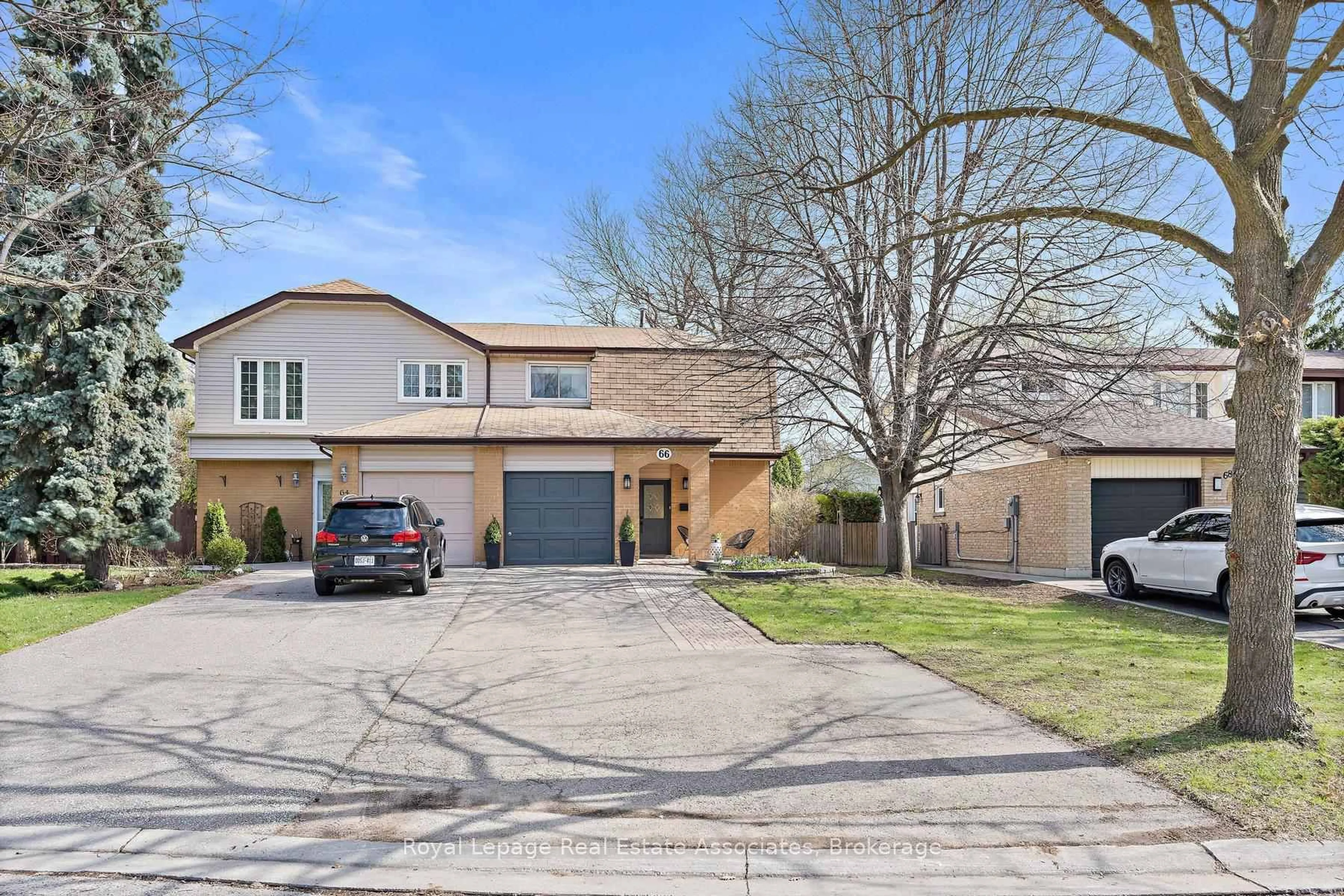 Home with brick exterior material, street for 66 Lawndale Cres, Brampton Ontario L6S 3L4