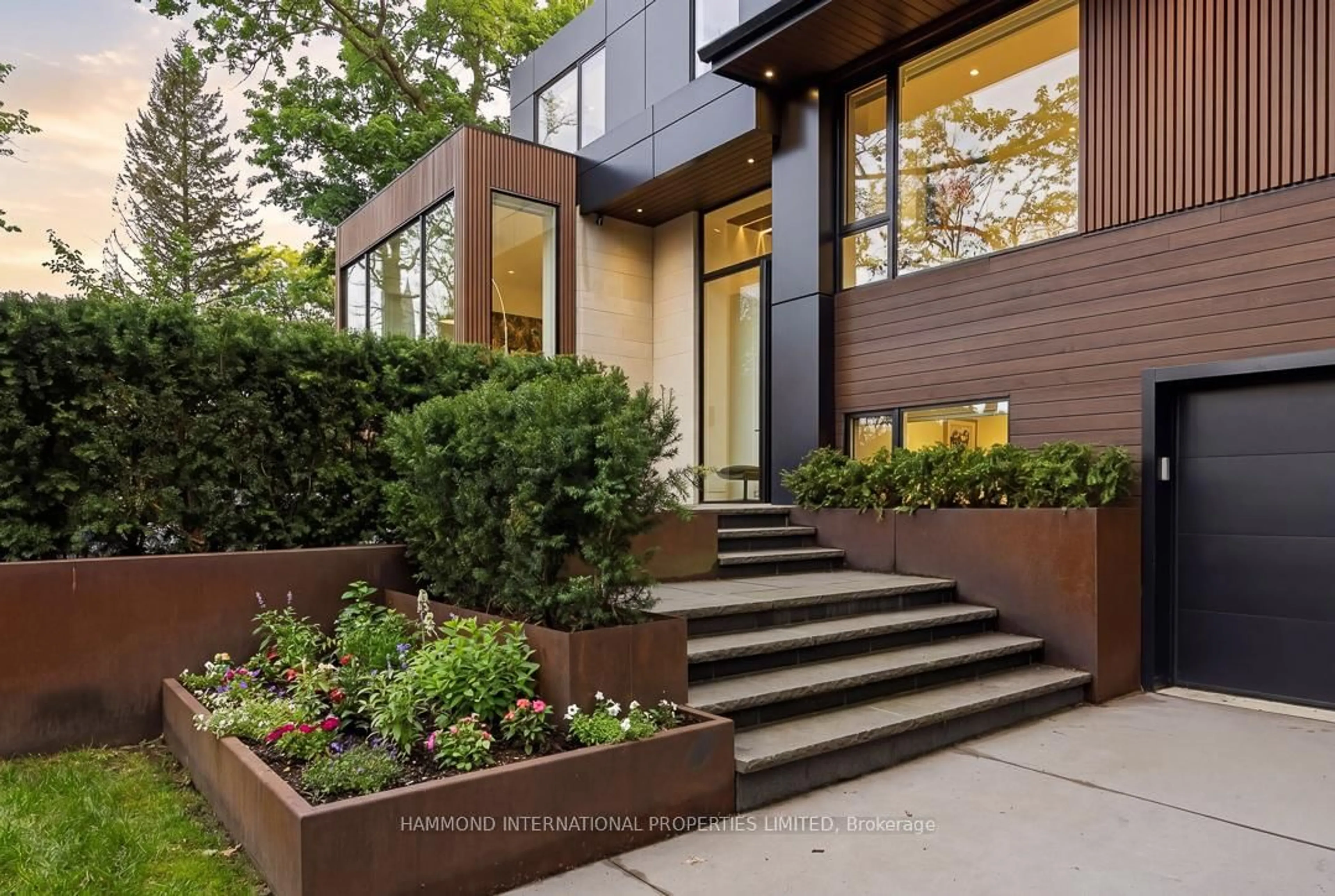 Home with brick exterior material, street for 30 Edenbrook Hill, Toronto Ontario M9A 3Z6