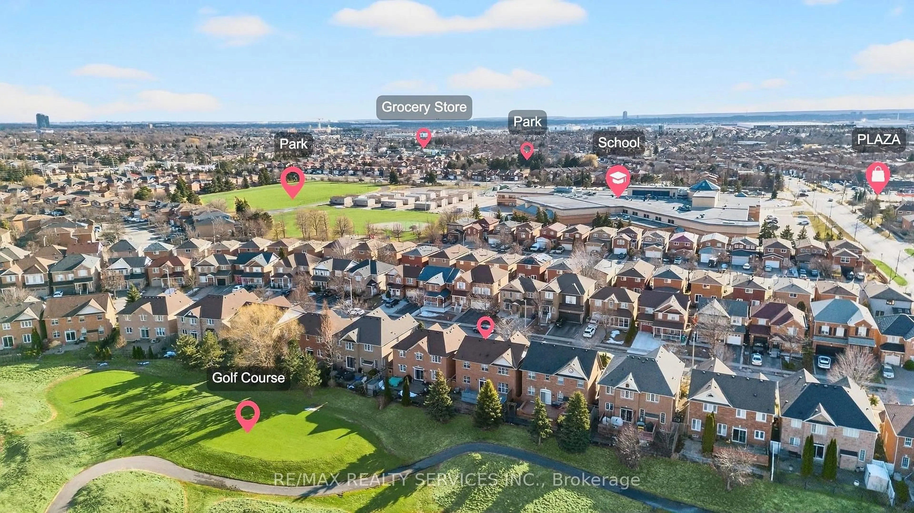 A pic from outside/outdoor area/front of a property/back of a property/a pic from drone, street for 47 Upper Highlands Dr, Brampton Ontario L6Z 4V9