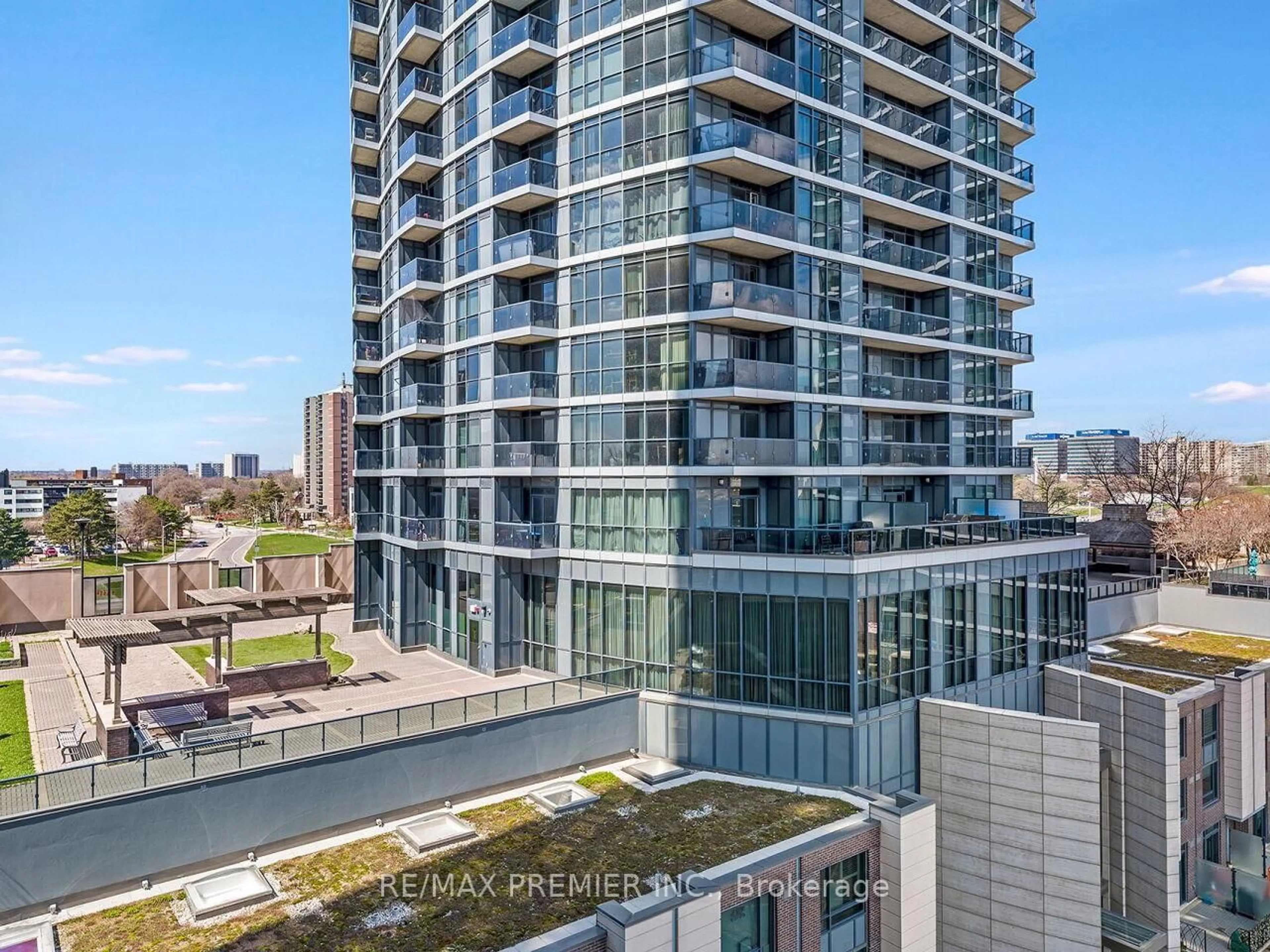 A pic from outside/outdoor area/front of a property/back of a property/a pic from drone, city buildings view from balcony for 9 Valhalla Inn Rd #609, Toronto Ontario M9B 1S9