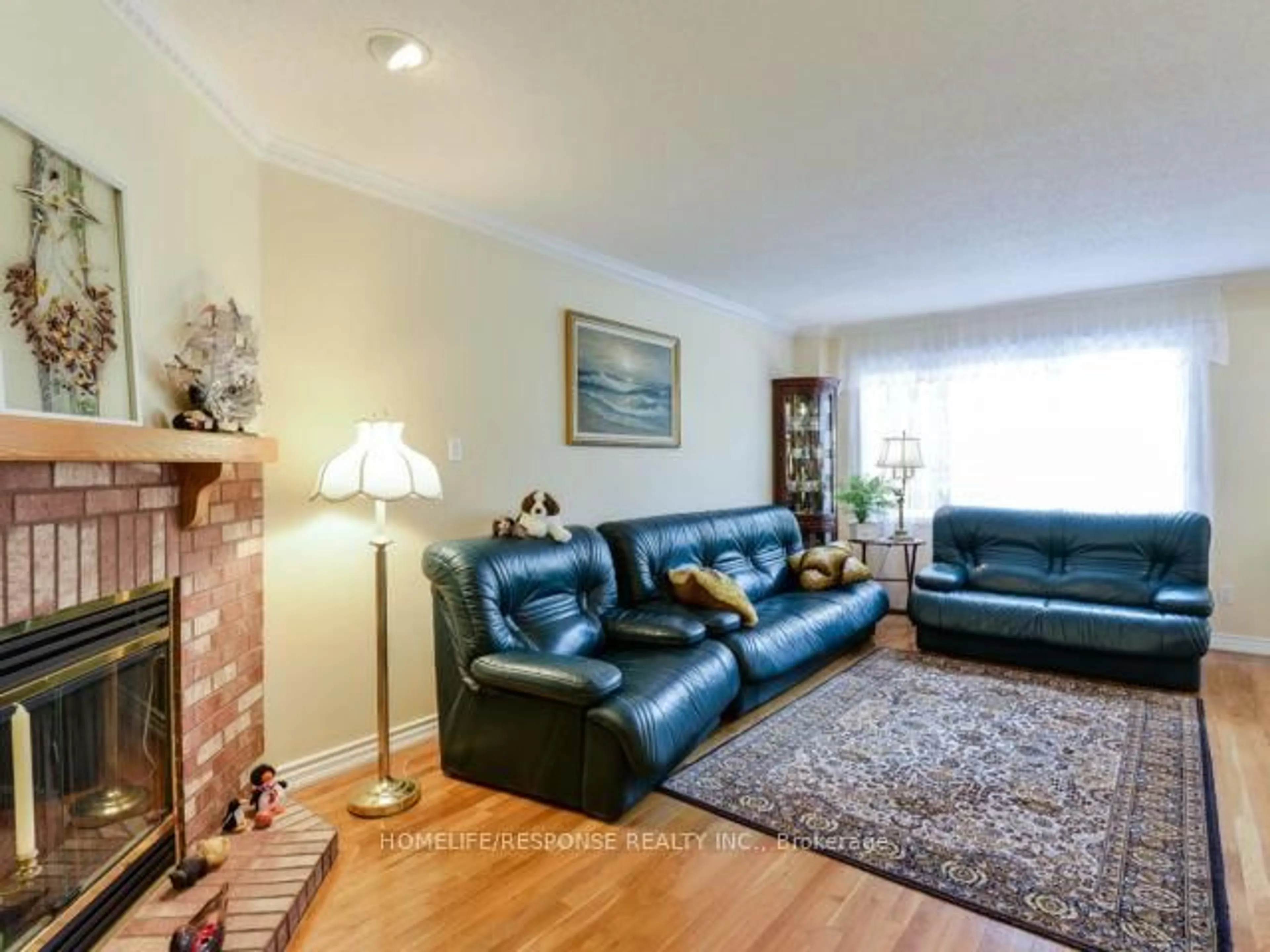 Living room with furniture, unknown for 5480 GLEN ERIN Dr #96, Mississauga Ontario L5M 5R3