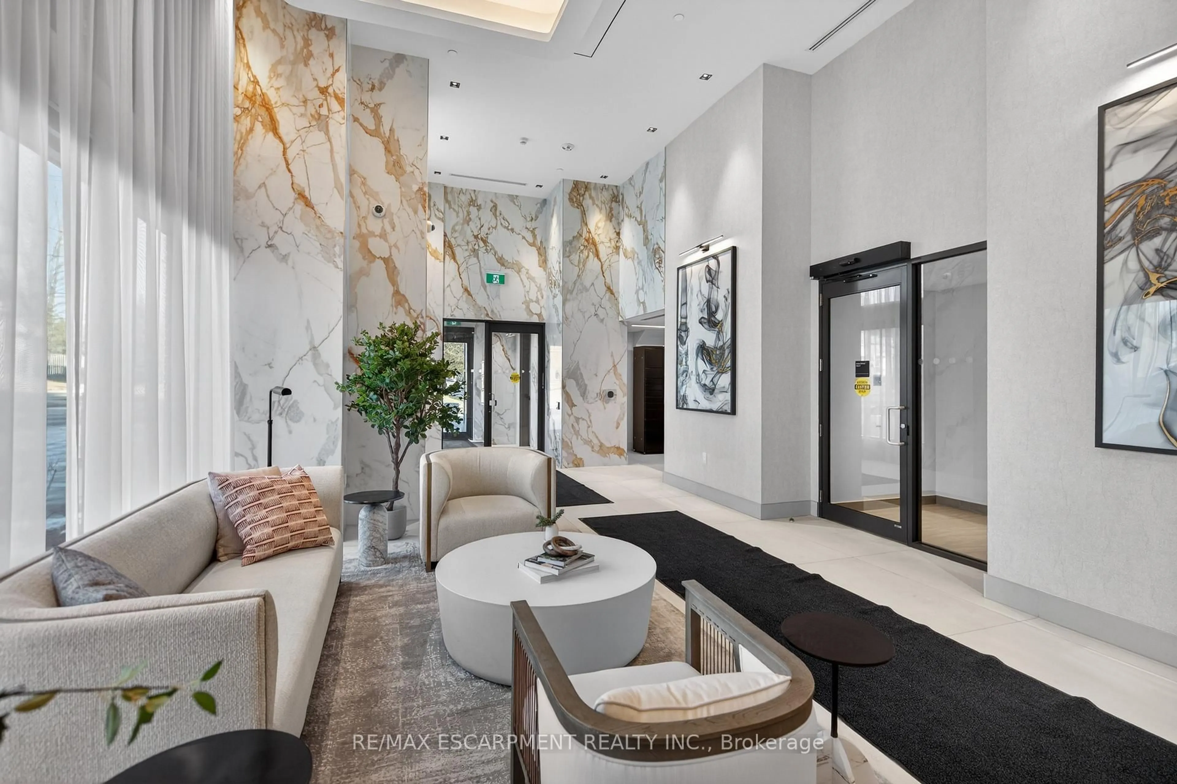 Unknown for 2088 James St #908, Burlington Ontario L7R 0H2