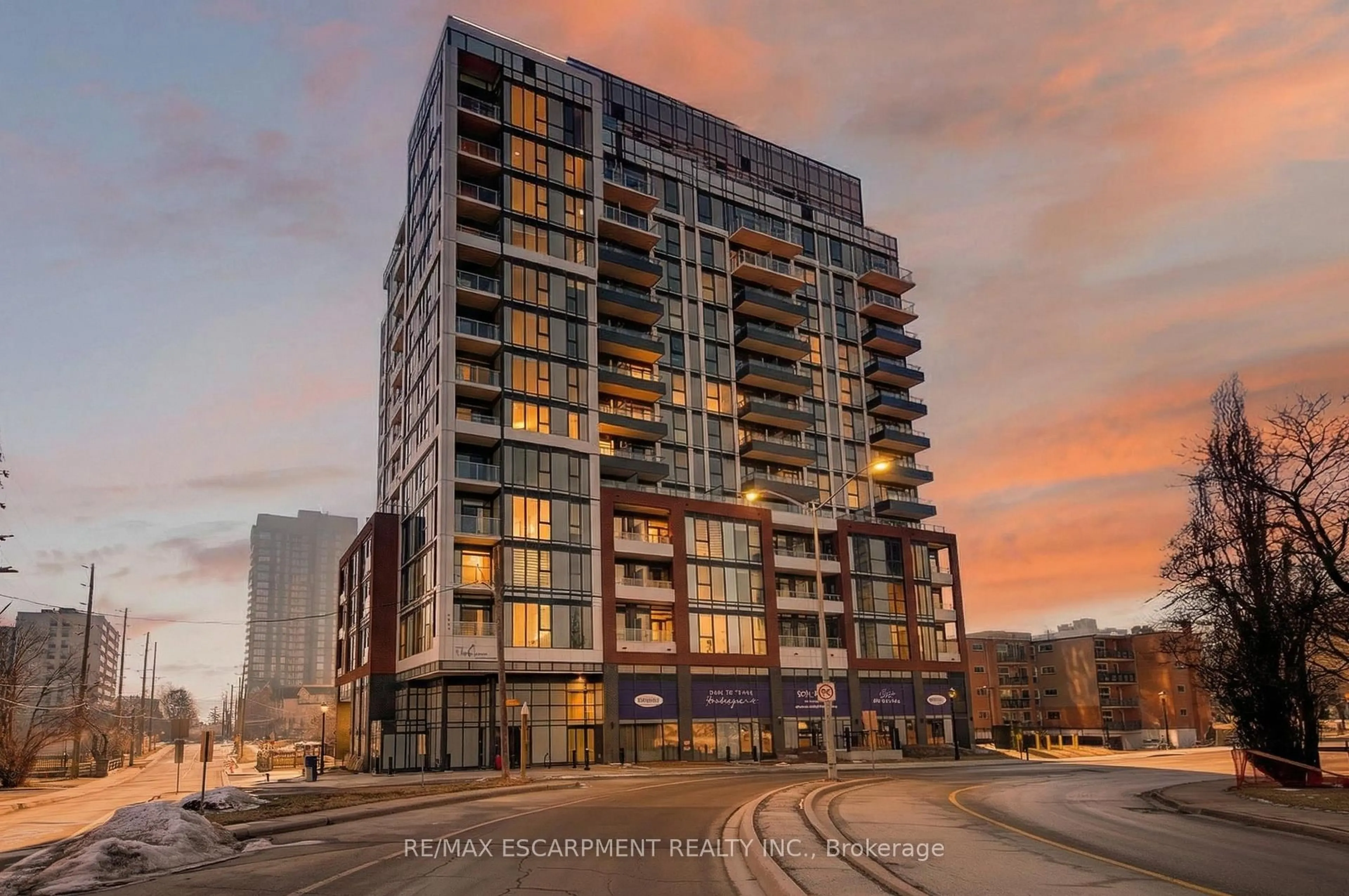 Unknown for 2088 James St #908, Burlington Ontario L7R 0H2