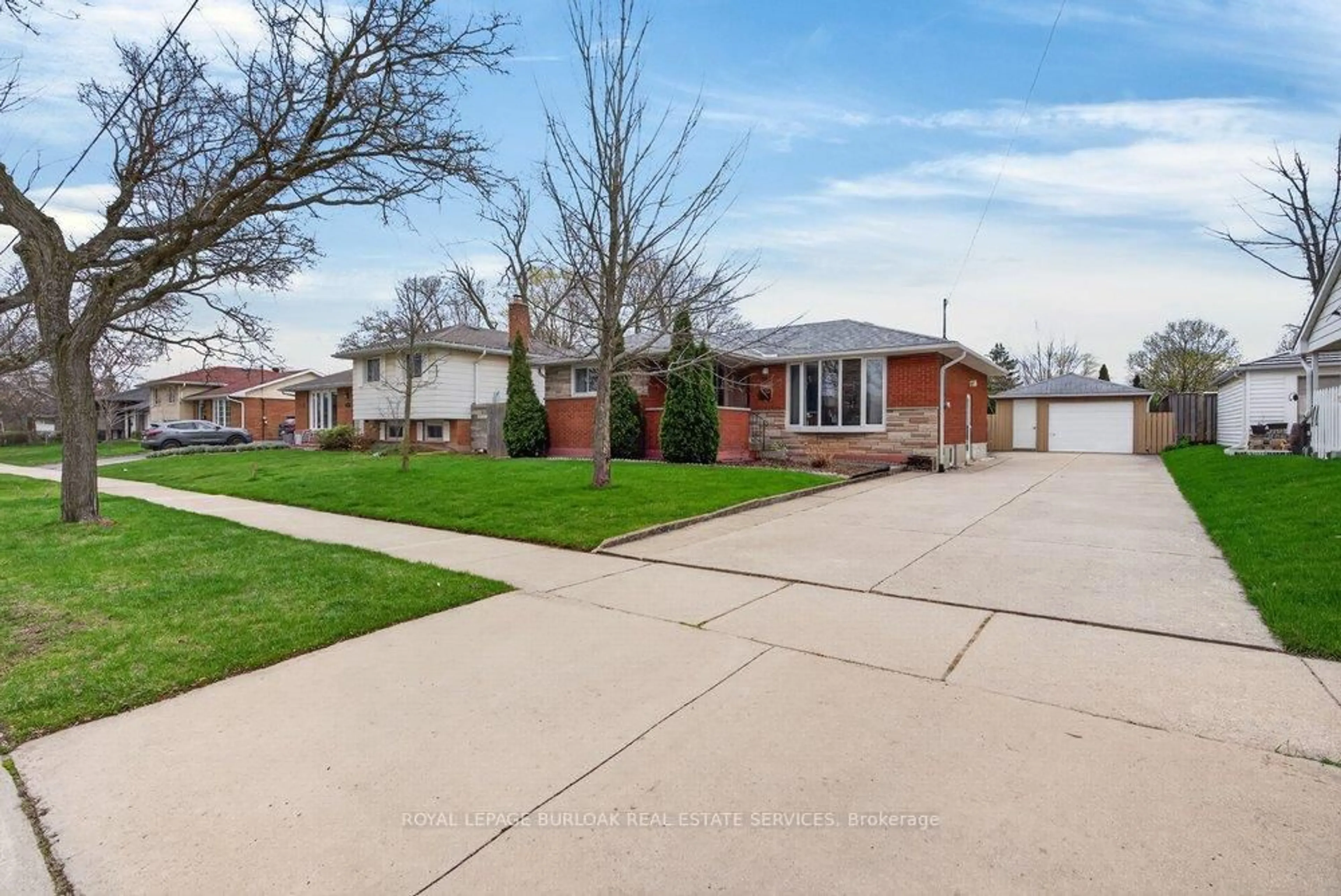 Unknown for 1502 Barker Ave, Burlington Ontario L7P 2R4