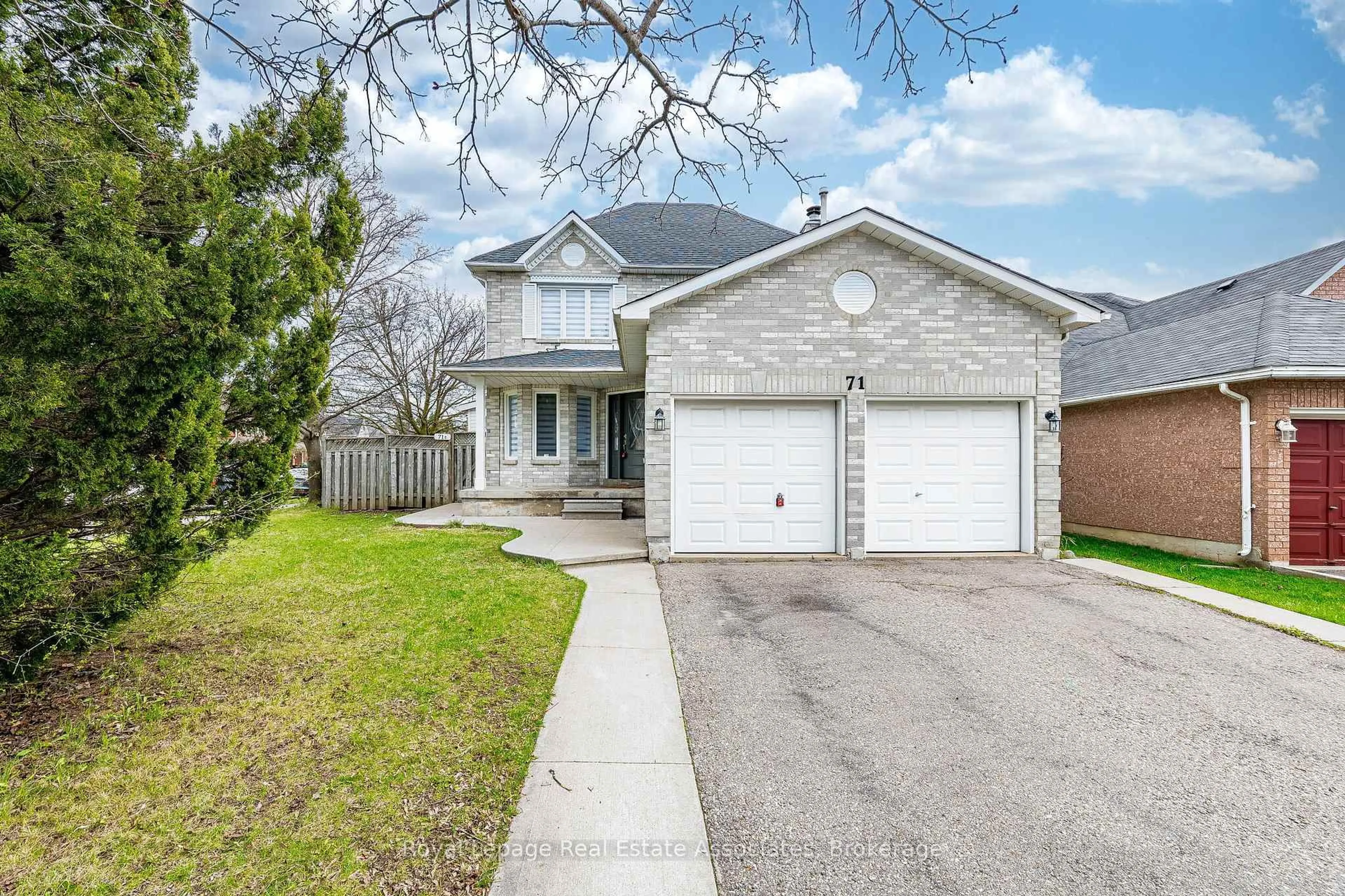 Home with brick exterior material, street for 71 Drinkwater Dr, Brampton Ontario L6Y 4T8