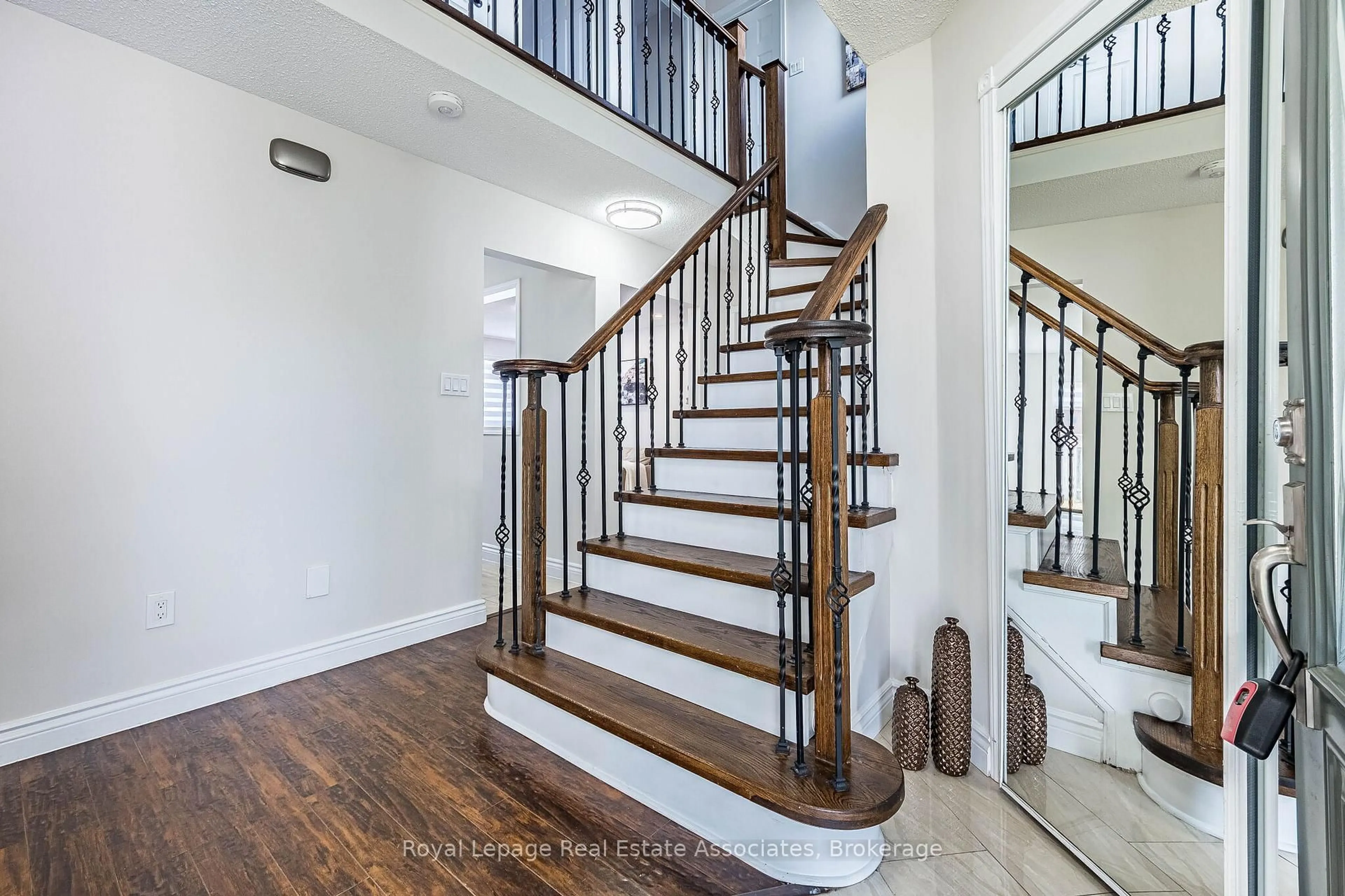 Stairs for 71 Drinkwater Dr, Brampton Ontario L6Y 4T8