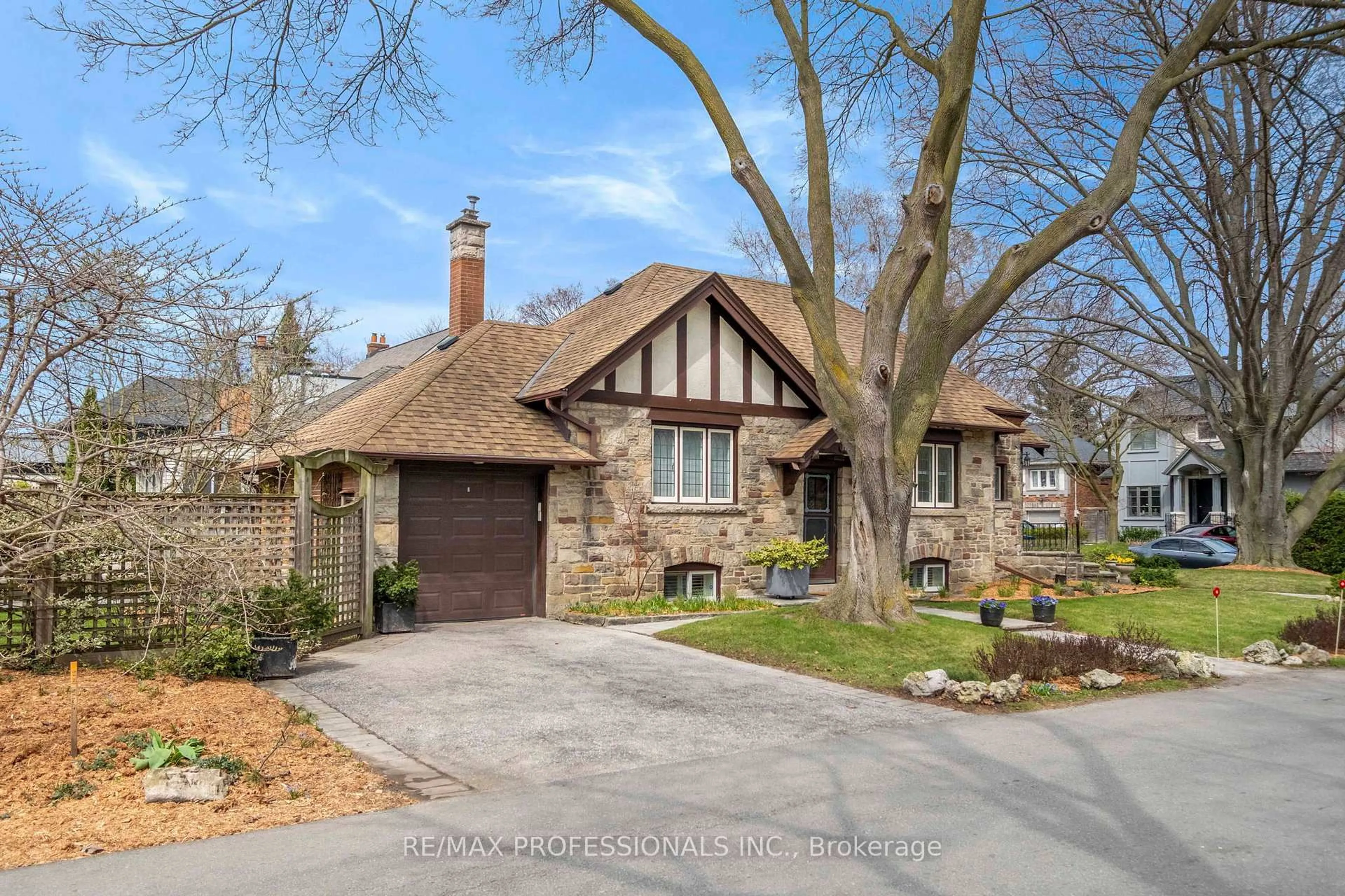 Home with brick exterior material, street for 10 Edgemore Dr, Toronto Ontario M8Y 2M8