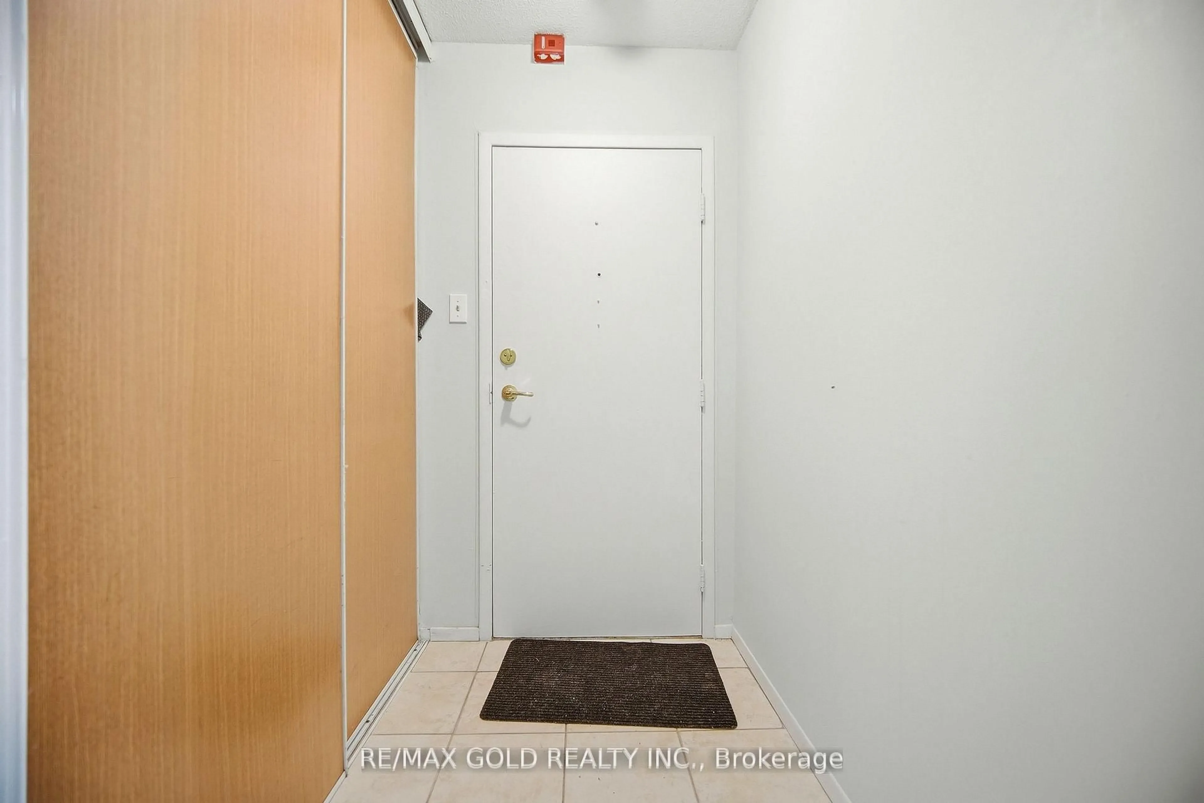Unknown for 3533 Derry Rd #607, Mississauga Ontario L4T 1B1