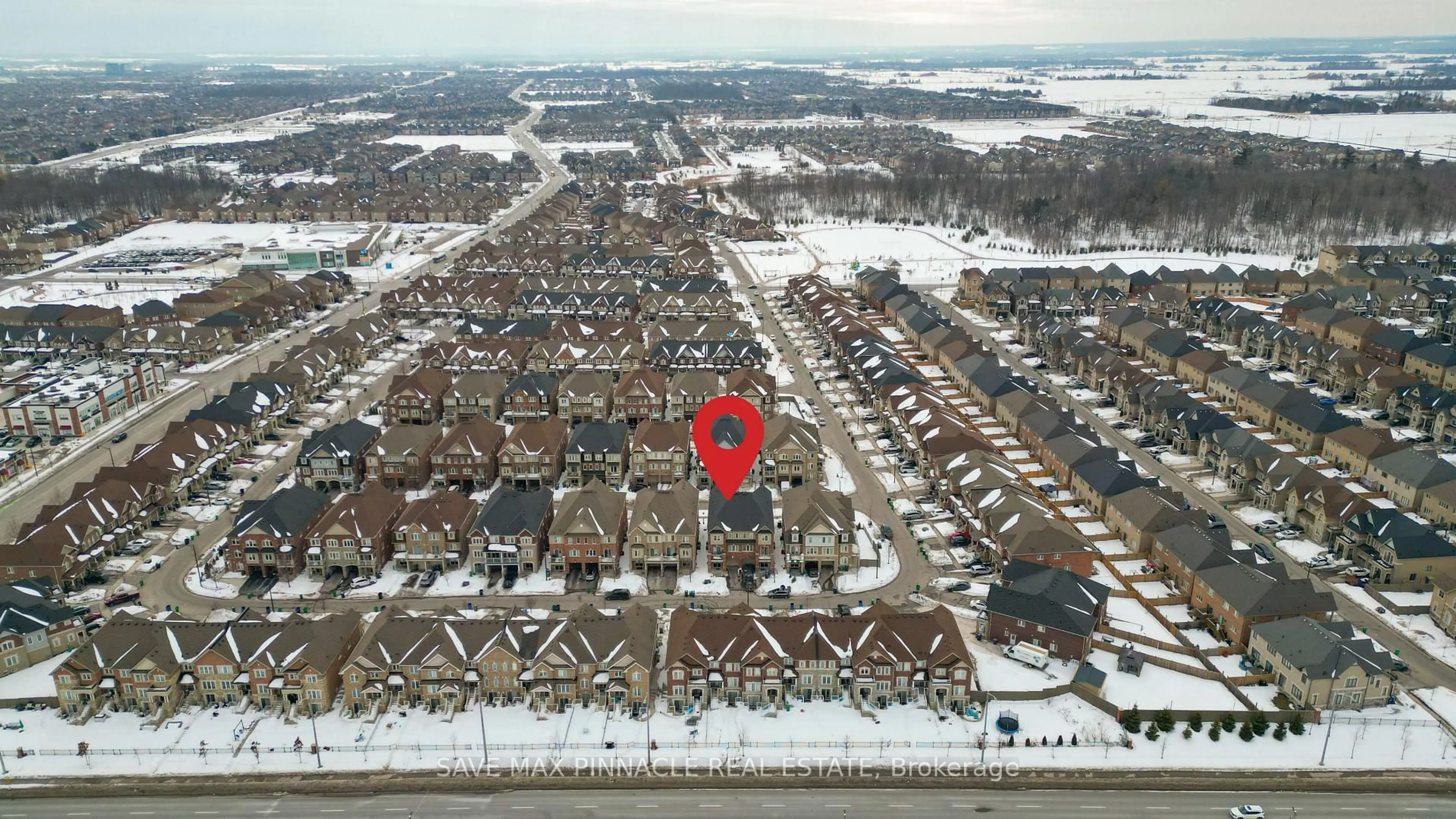 A pic from outside/outdoor area/front of a property/back of a property/a pic from drone, street for 25 Golden Springs Dr, Brampton Ontario L7A 0C7