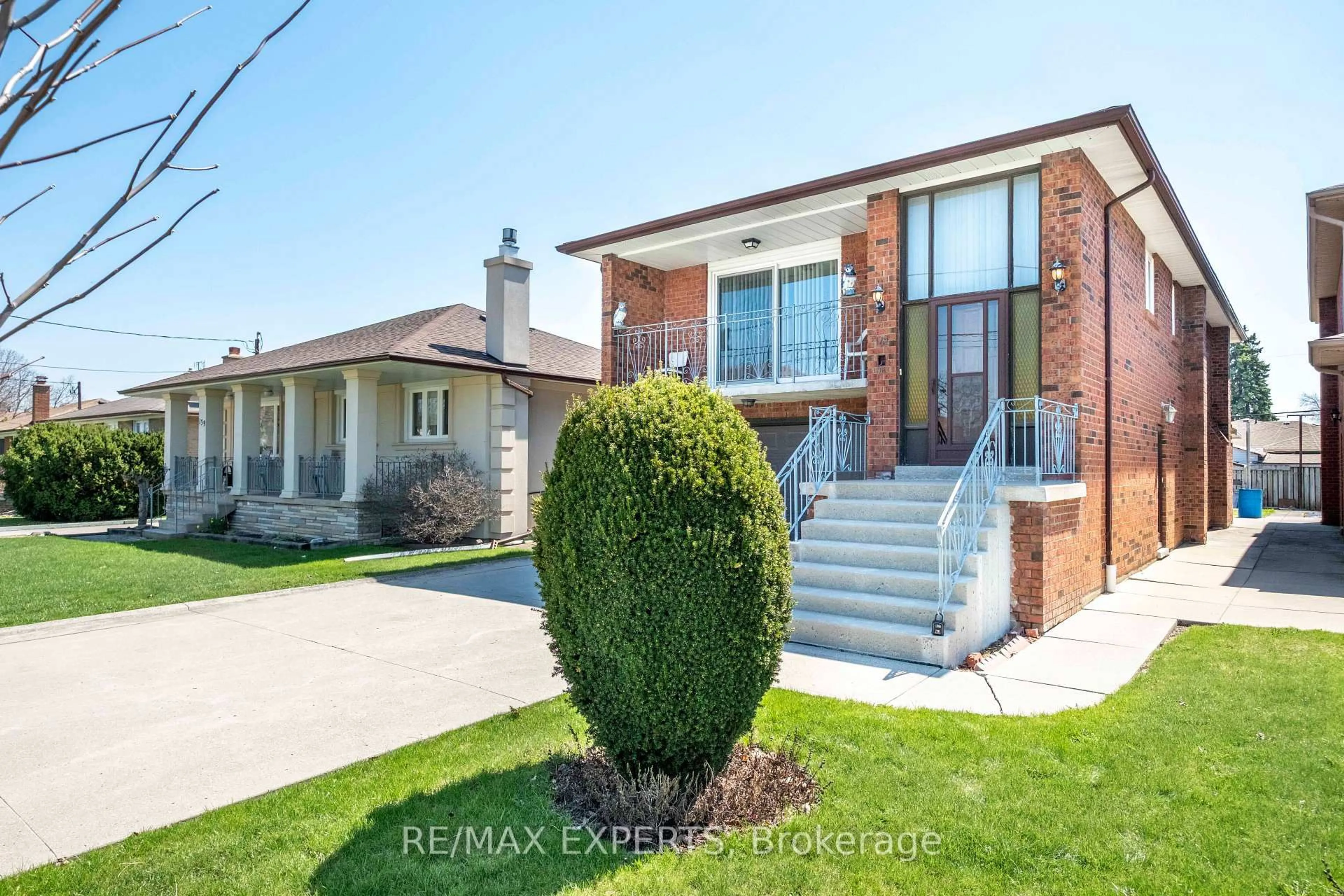 Home with brick exterior material, street for 141 Spalding Rd, Toronto Ontario M3K 1K3