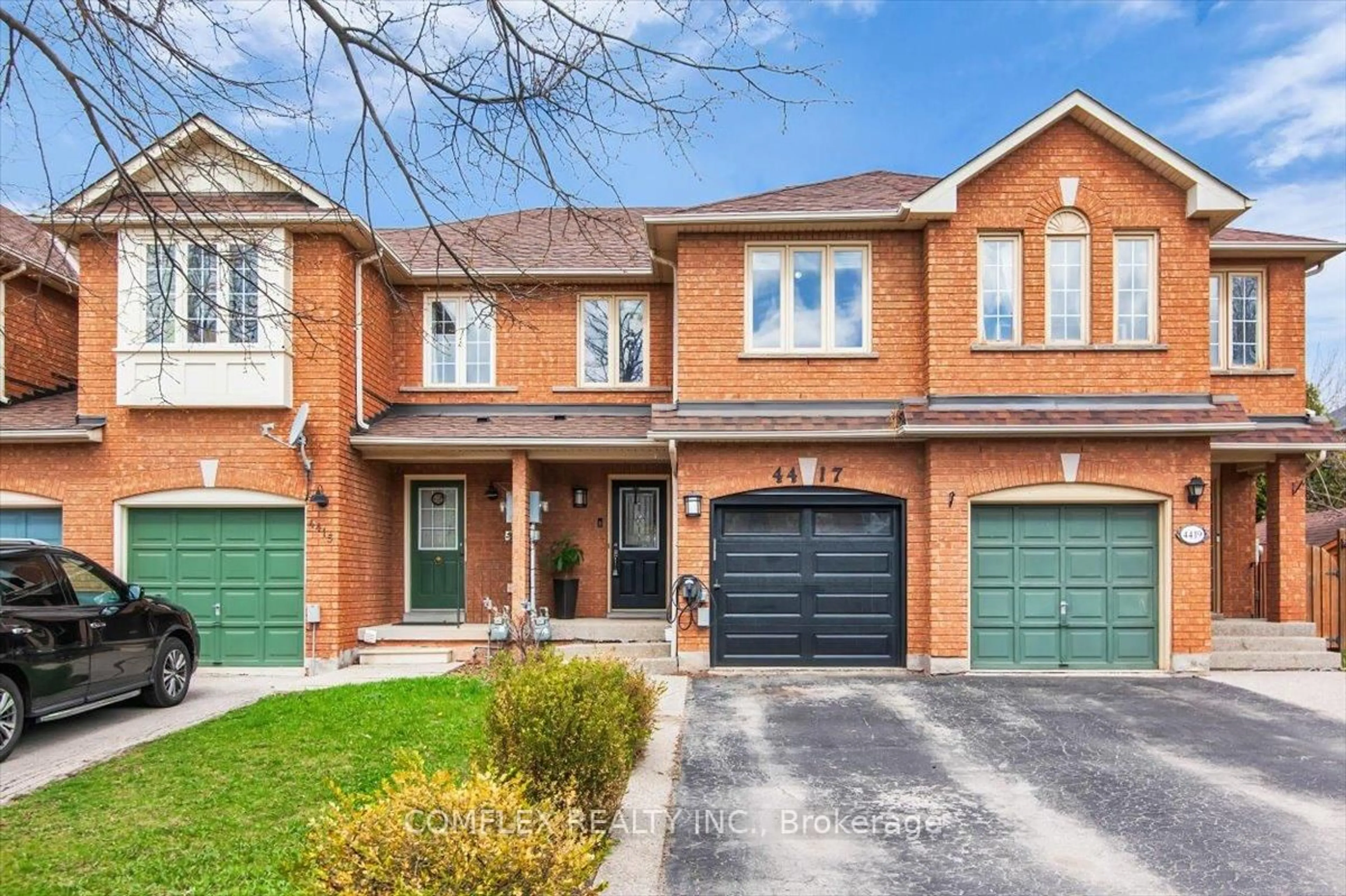 Home with brick exterior material, street for 4417 Vallence Dr, Burlington Ontario L7L 6J7