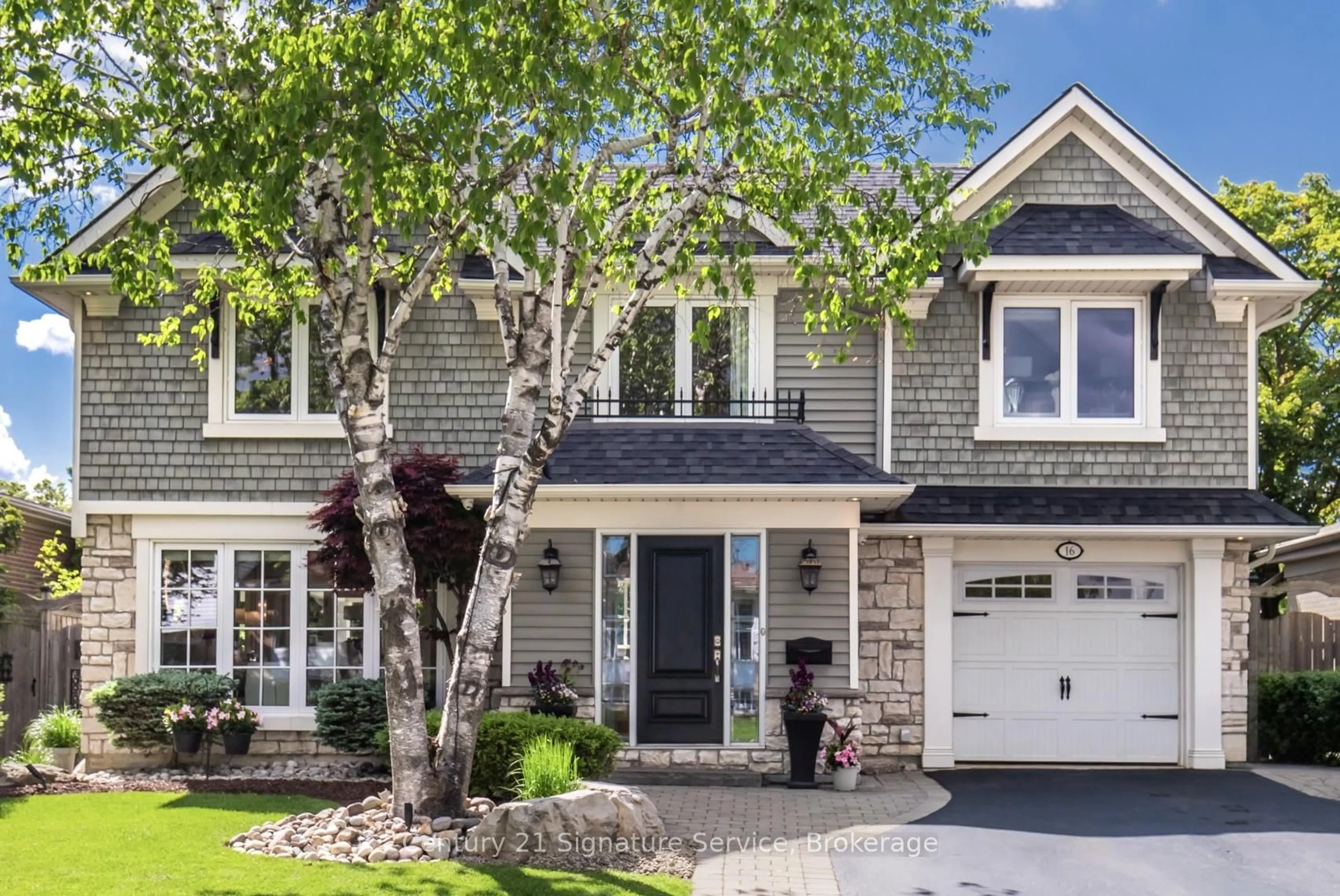 Home with brick exterior material, street for 16 Ferndale Cres, Brampton Ontario L6W 1E9