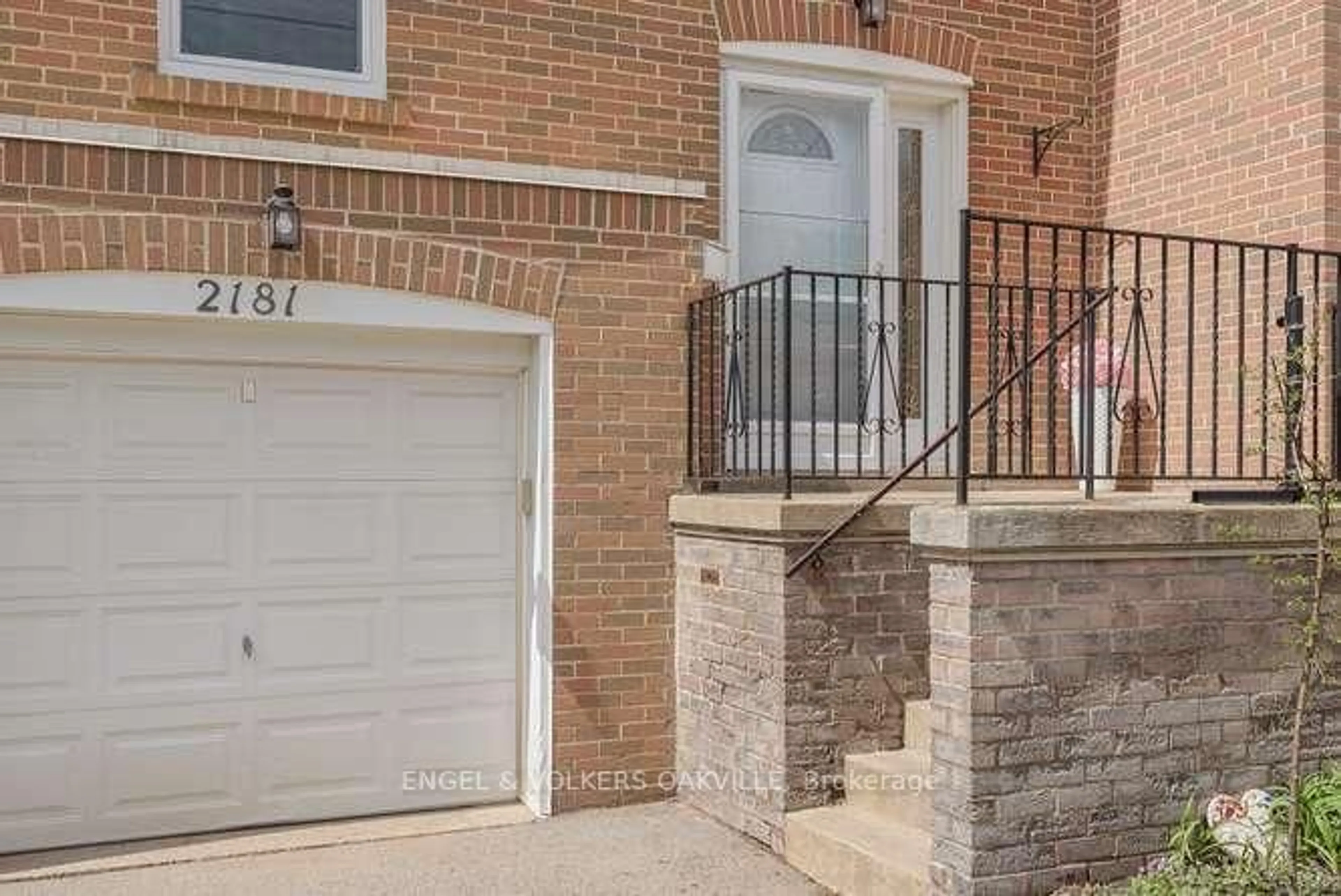 Unknown for 2181 Mountain Grove Ave #77, Burlington Ontario L7P 2H8